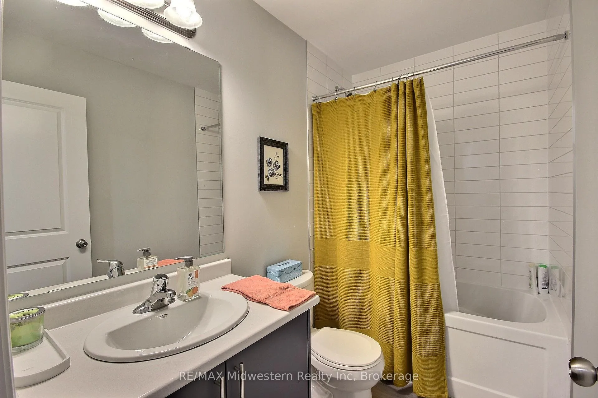 Photo 7 of Unit 35, 287 Chapel Hill Drive, Kitchener, Brigadoon — HOMEH