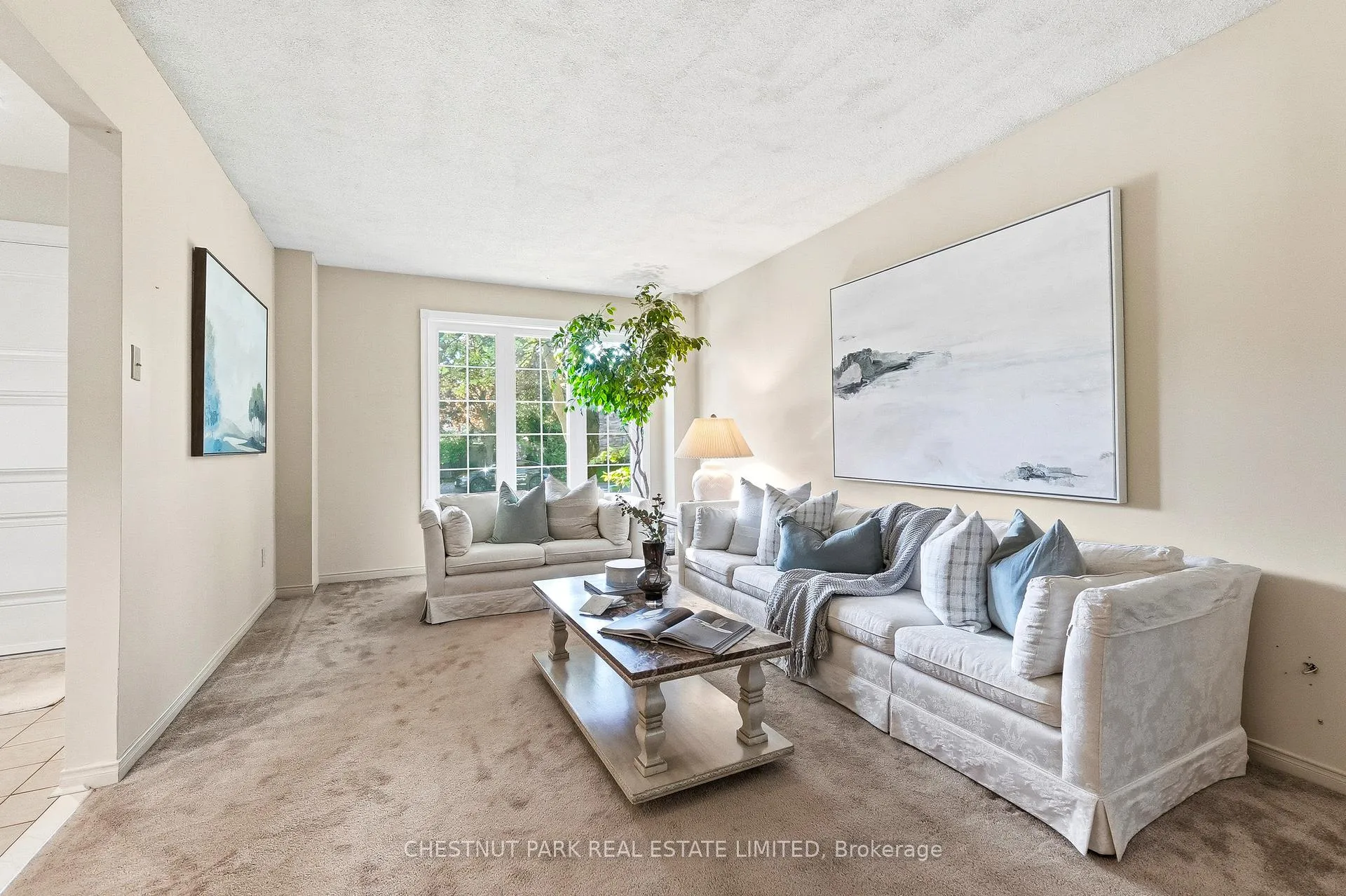 Photo 4 of 51 Crooked Stick Road, Vaughan, Glen Shields — HOMEH