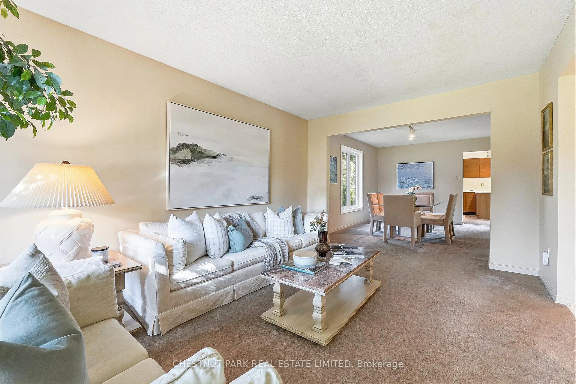 Photo 5 of 51 Crooked Stick Road, Vaughan, Glen Shields — HOMEH