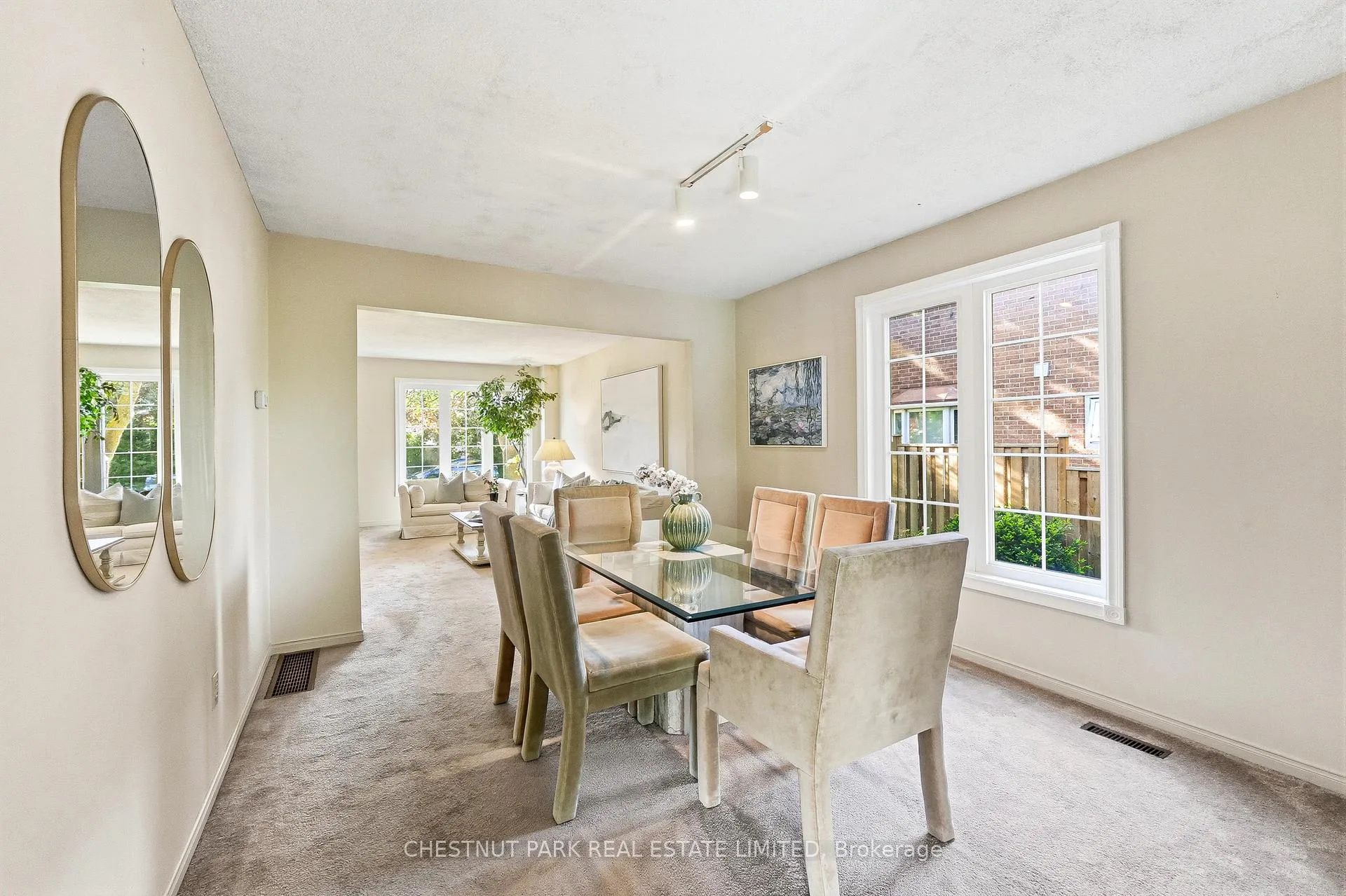 Photo 6 of 51 Crooked Stick Road, Vaughan, Glen Shields — HOMEH