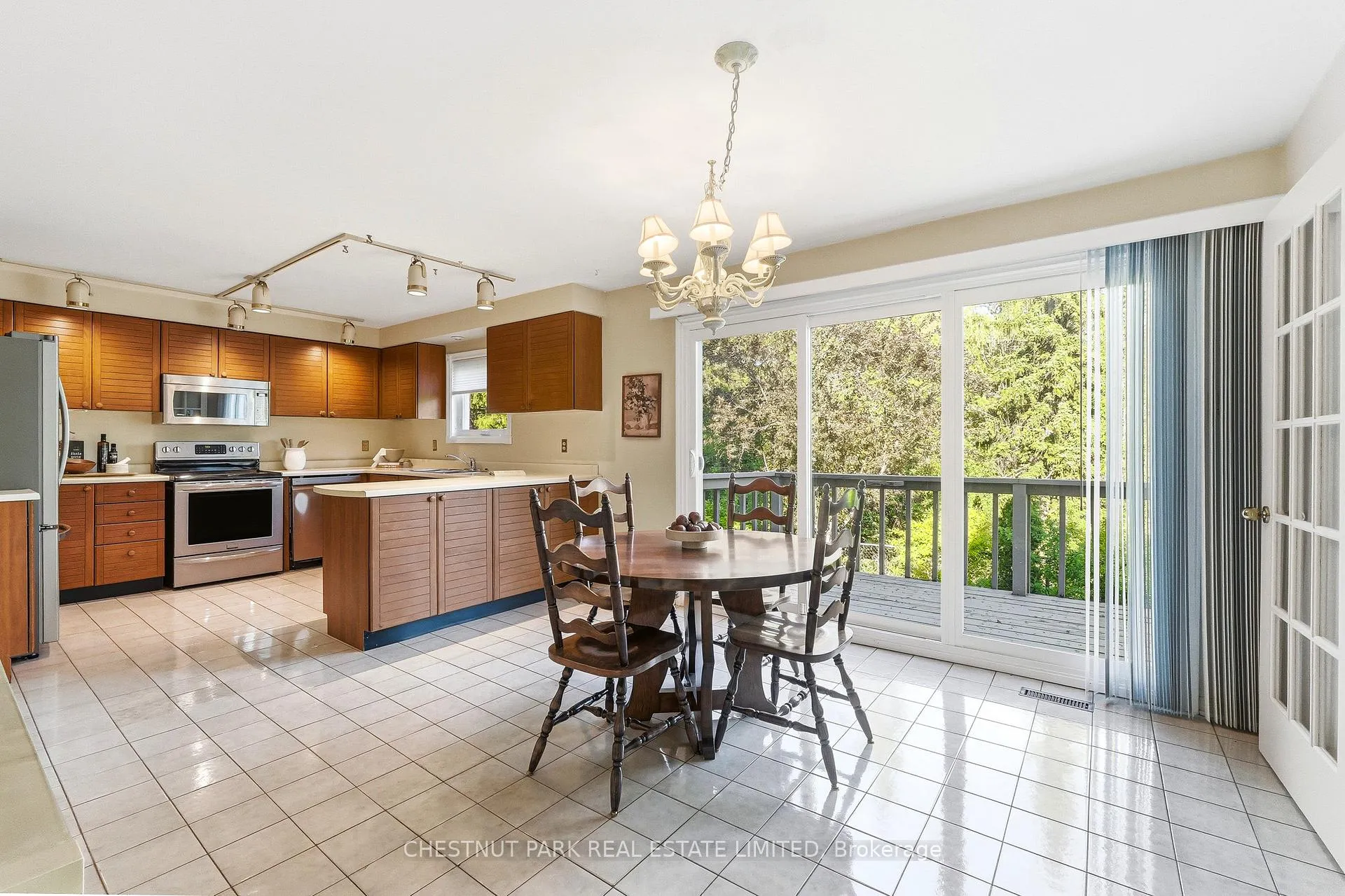 Photo 9 of 51 Crooked Stick Road, Vaughan, Glen Shields — HOMEH