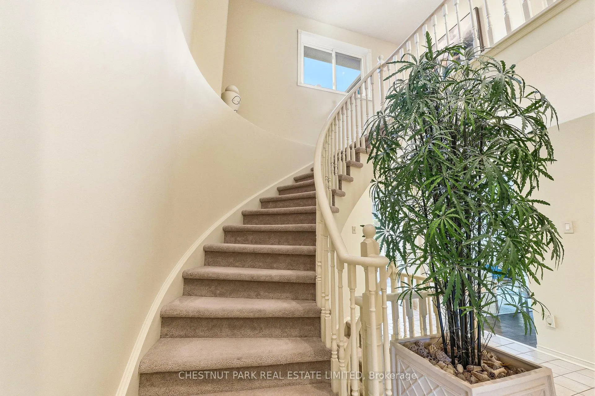 Photo 15 of 51 Crooked Stick Road, Vaughan, Glen Shields — HOMEH