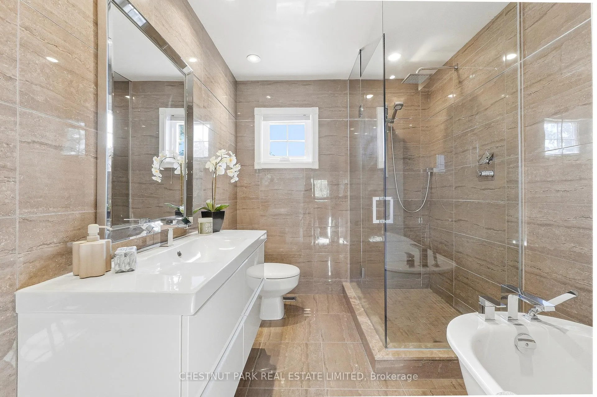 Photo 23 of 51 Crooked Stick Road, Vaughan, Glen Shields — HOMEH