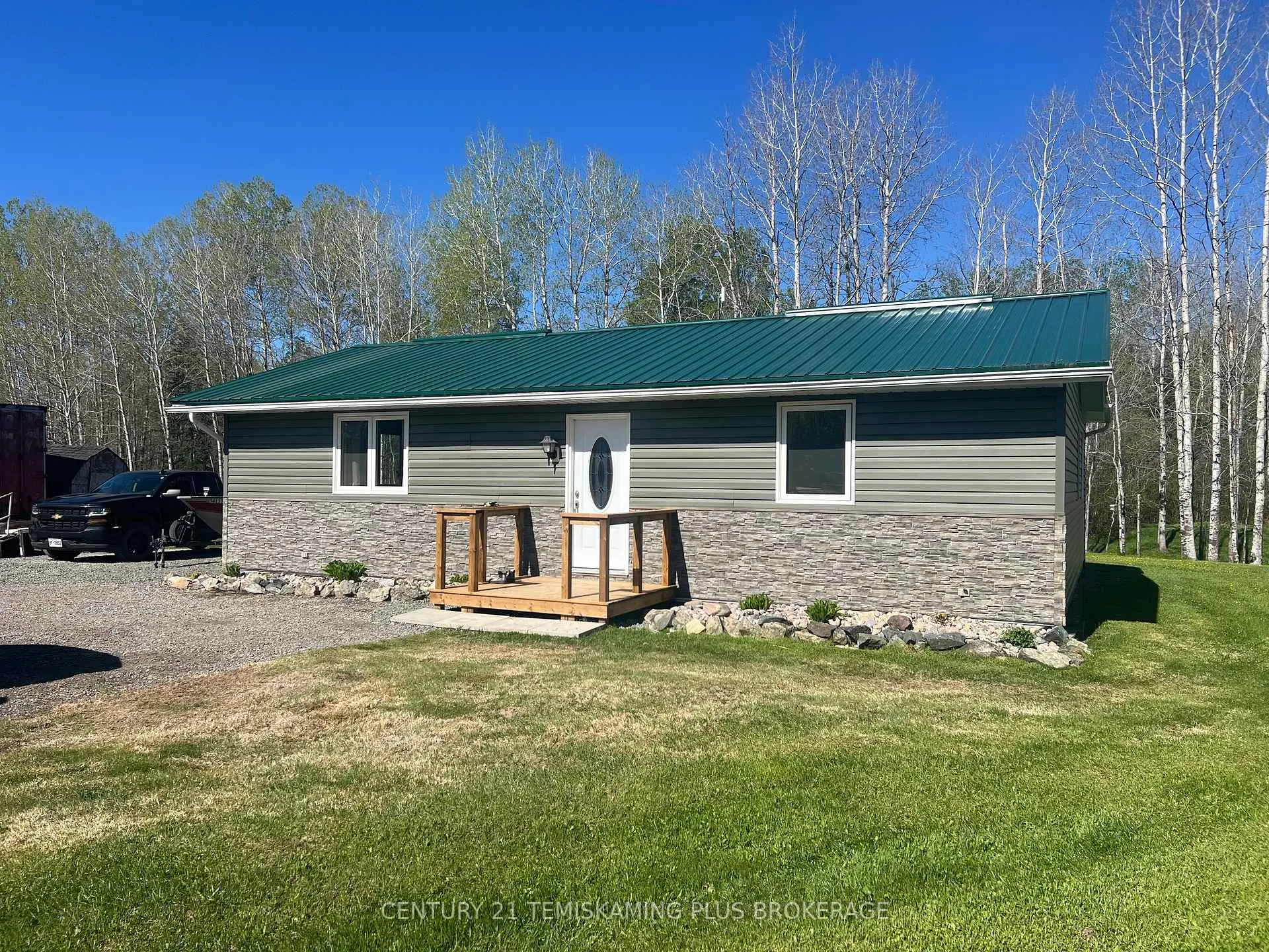 Photo 3 of 533142 River Road N, Englehart, Central Timiskaming — HOMEH