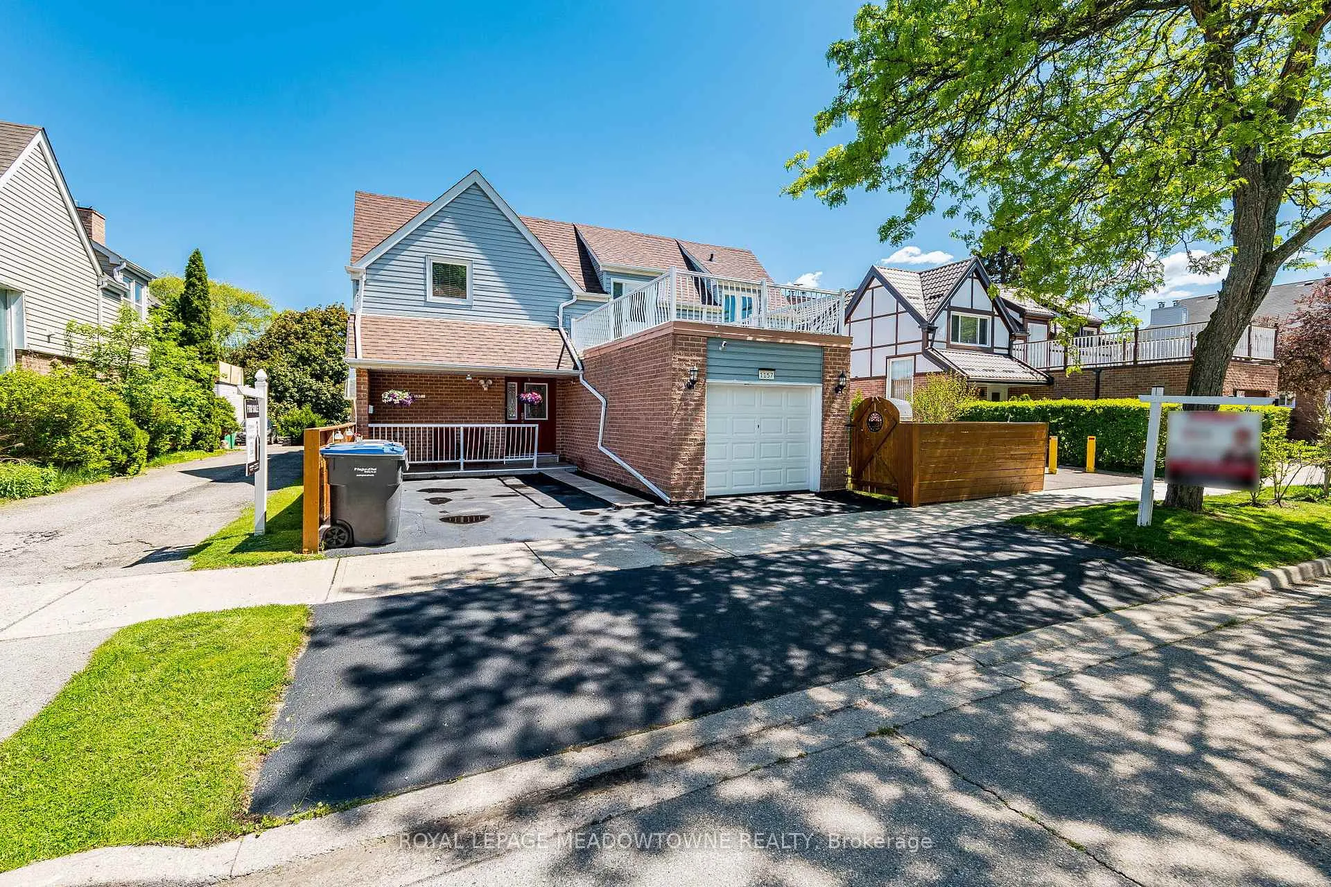 Photo 1 of 1157 Kos Boulevard, Mississauga, Lorne Park — HOMEH
