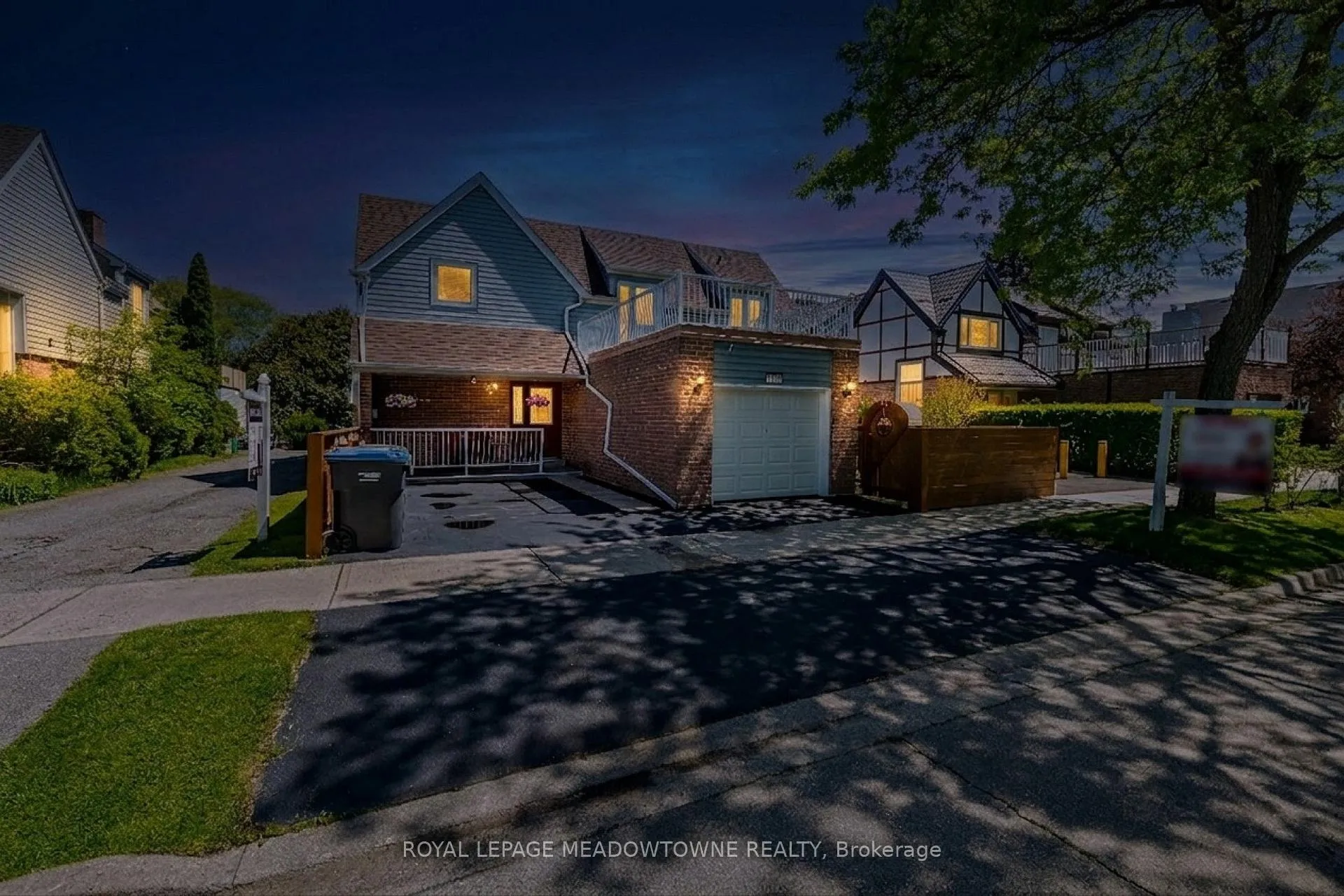 Photo 2 of 1157 Kos Boulevard, Mississauga, Lorne Park — HOMEH