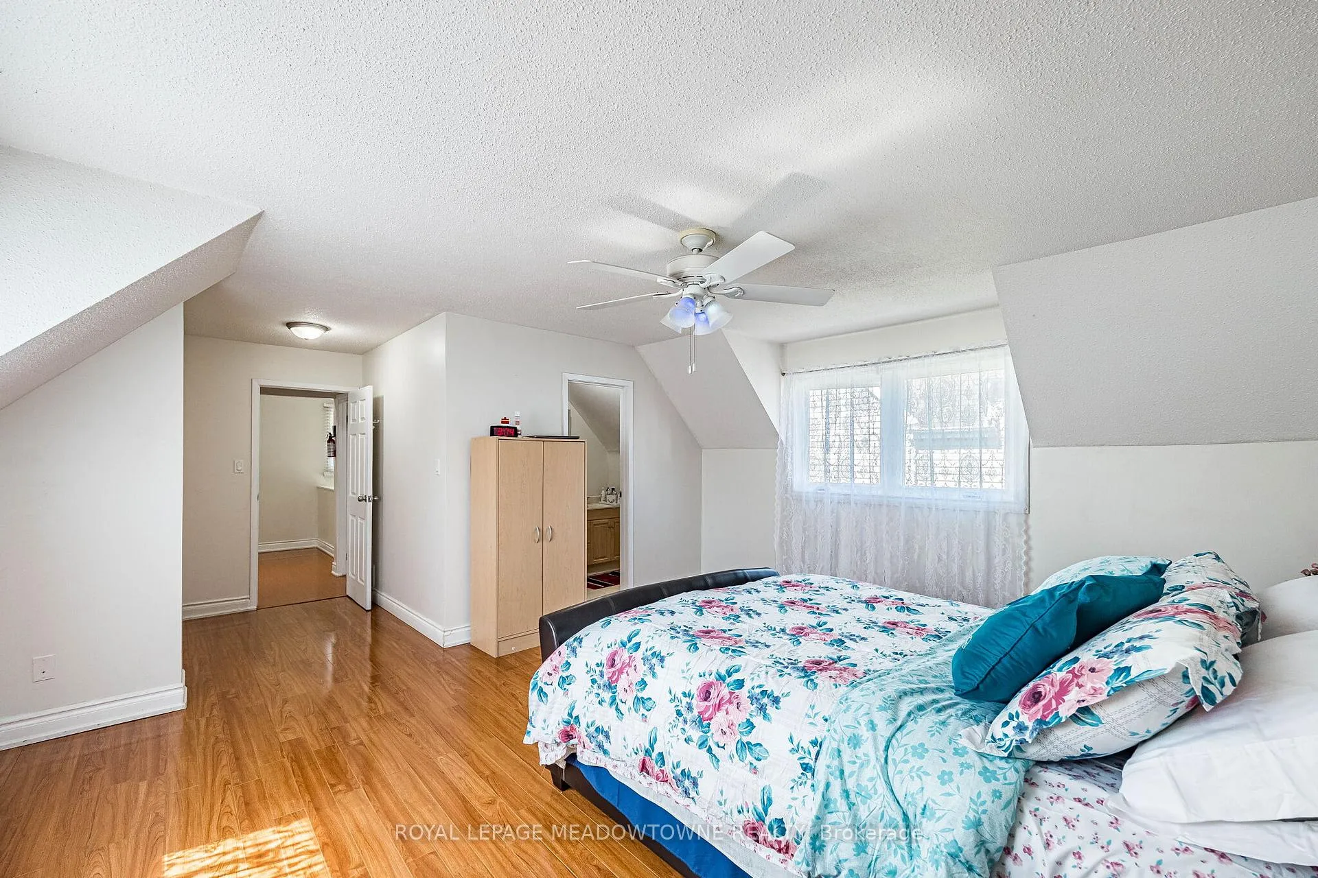 Photo 26 of 1157 Kos Boulevard, Mississauga, Lorne Park — HOMEH