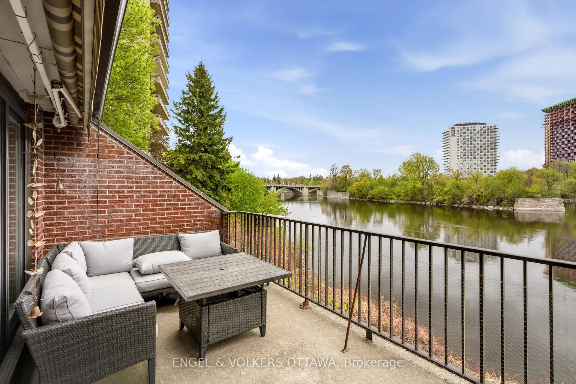 Photo 6 of Unit 103, 555 Wilbrod Street, Ottawa, Sandy Hill — HOMEH