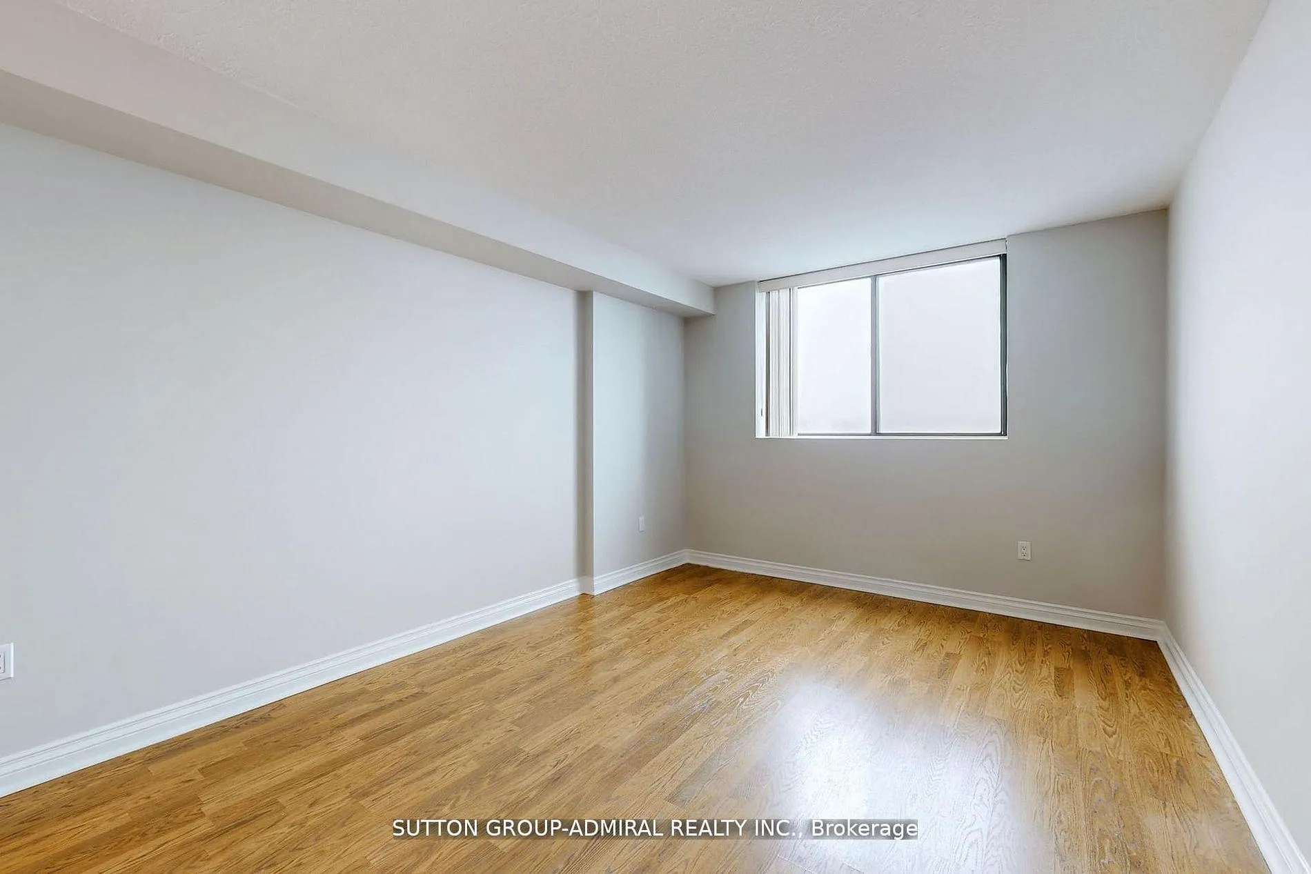 Photo 13 of Unit 1107, 7601 Bathurst Street, Vaughan, Crestwood-Springfarm-Yorkhill — HOMEH