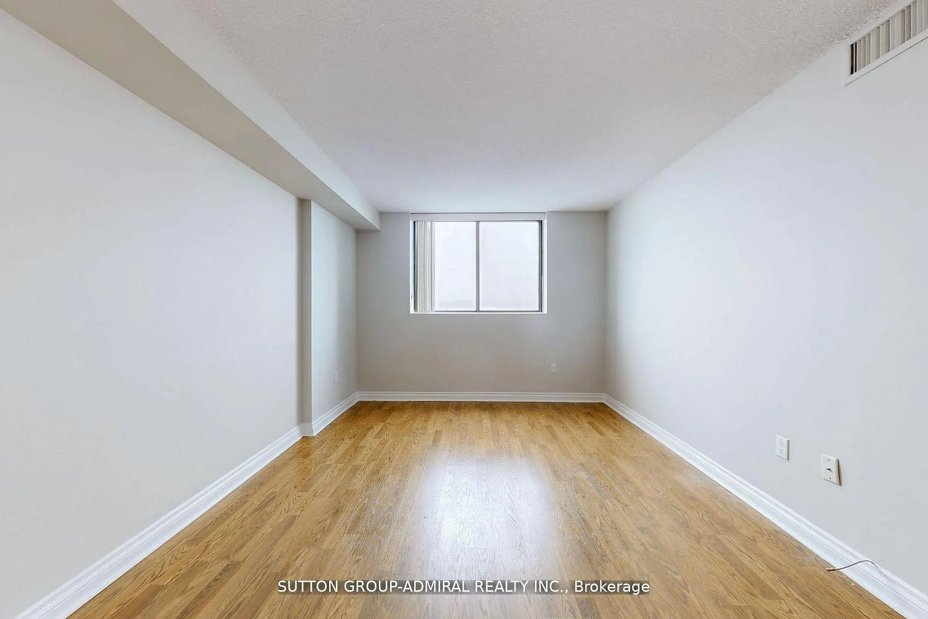 Photo 14 of Unit 1107, 7601 Bathurst Street, Vaughan, Crestwood-Springfarm-Yorkhill — HOMEH