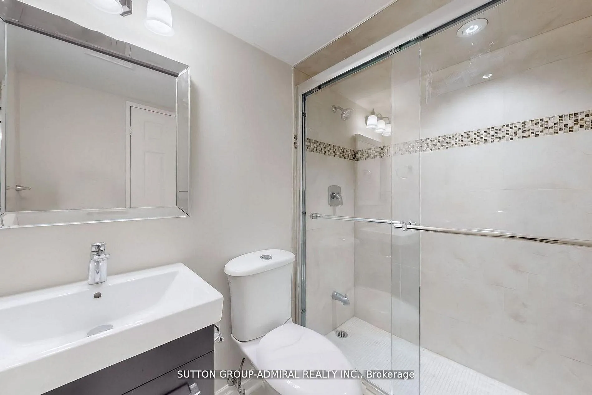 Photo 17 of Unit 1107, 7601 Bathurst Street, Vaughan, Crestwood-Springfarm-Yorkhill — HOMEH