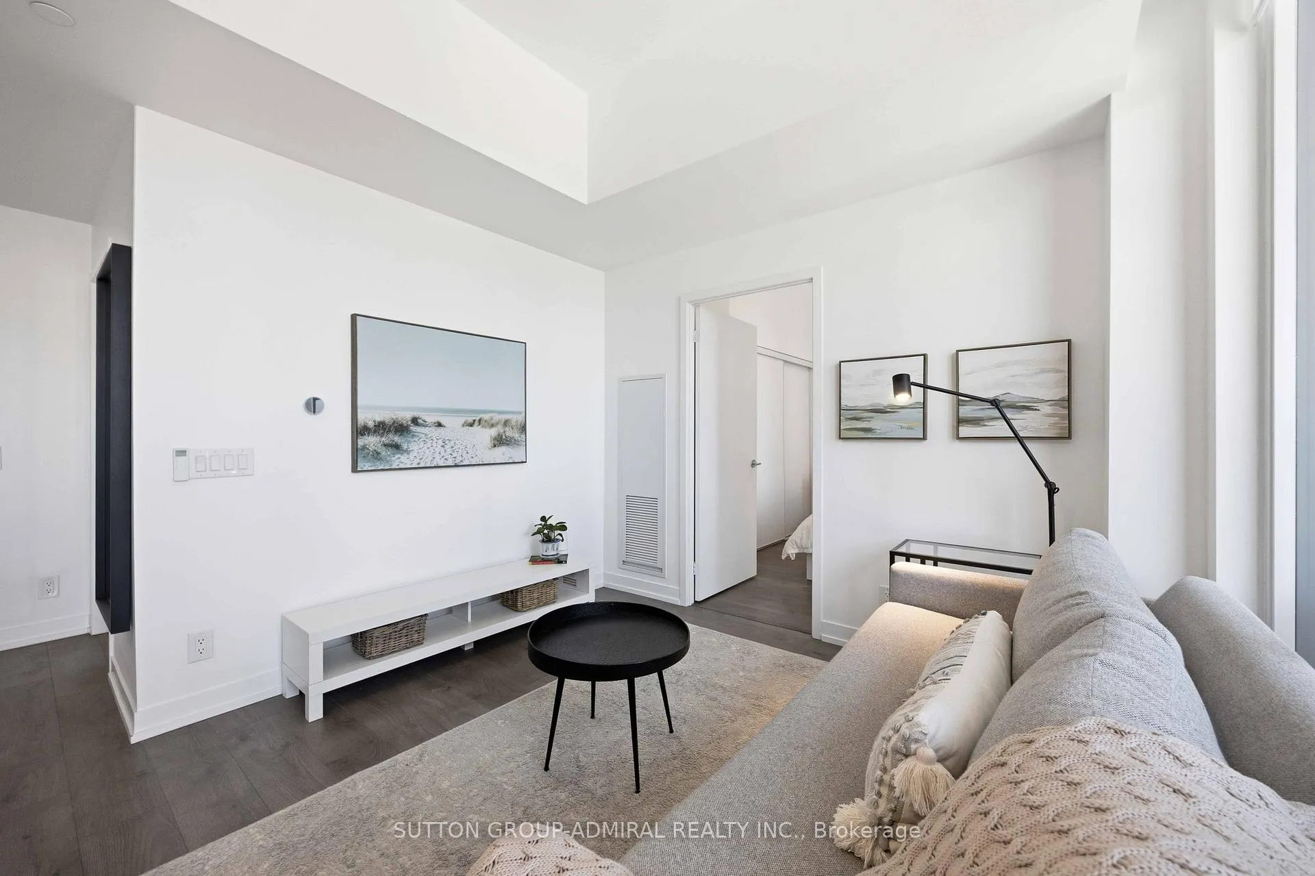 Photo 13 of Unit 902, 270 Dufferin Street, Toronto, South Parkdale — HOMEH