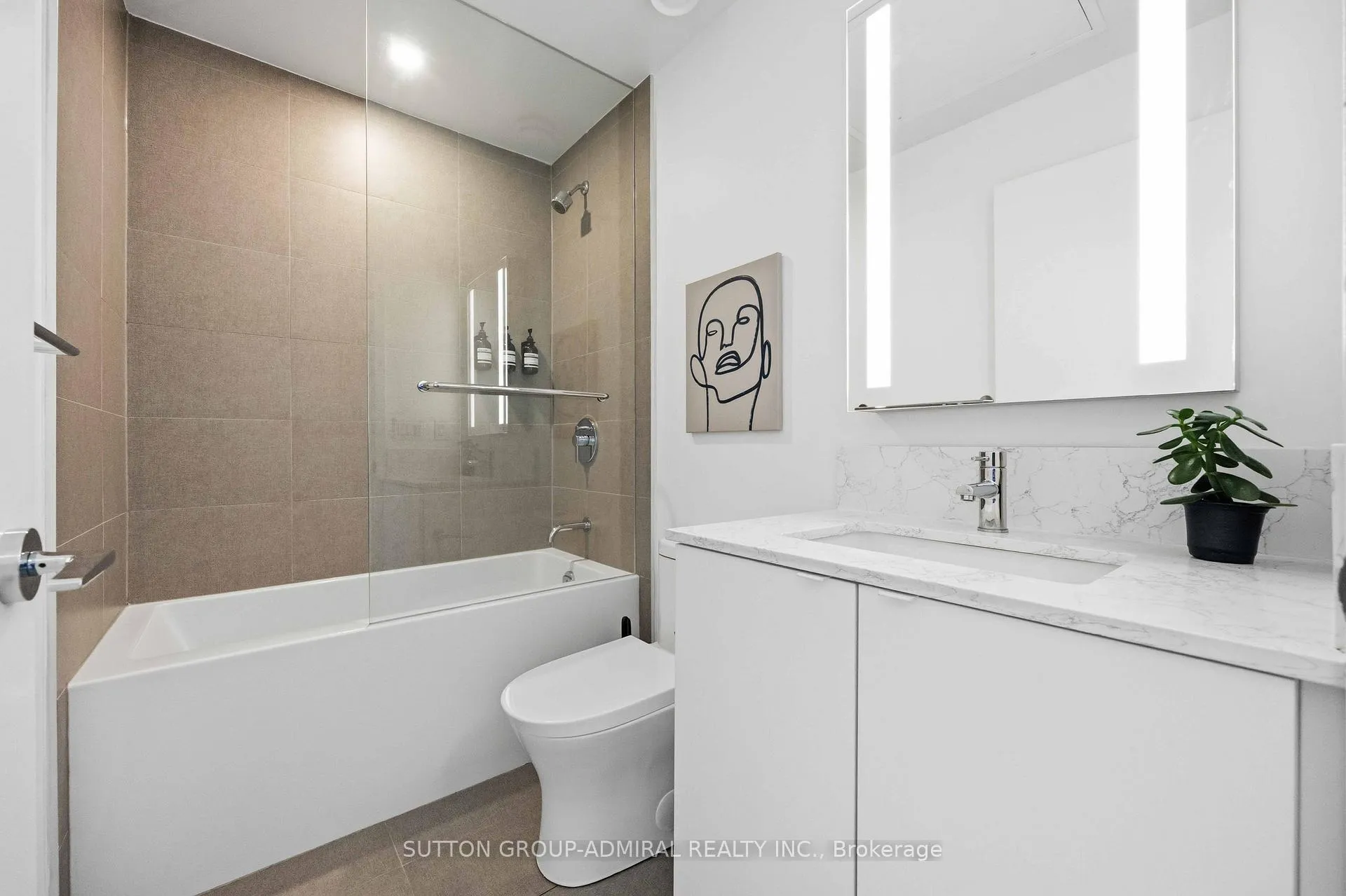 Photo 17 of Unit 902, 270 Dufferin Street, Toronto, South Parkdale — HOMEH