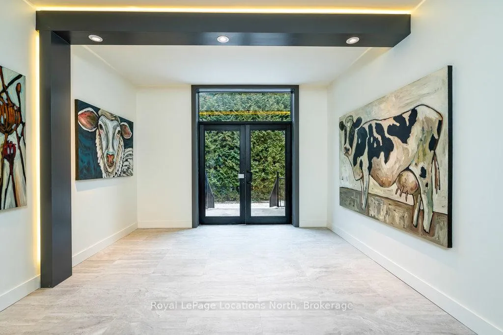Photo 5 of Unit 1, 20 Alice Street E, Blue Mountains — HOMEH