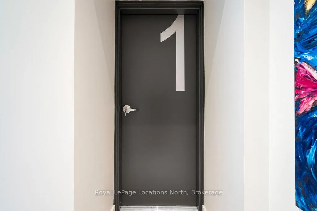 Photo 6 of Unit 1, 20 Alice Street E, Blue Mountains — HOMEH