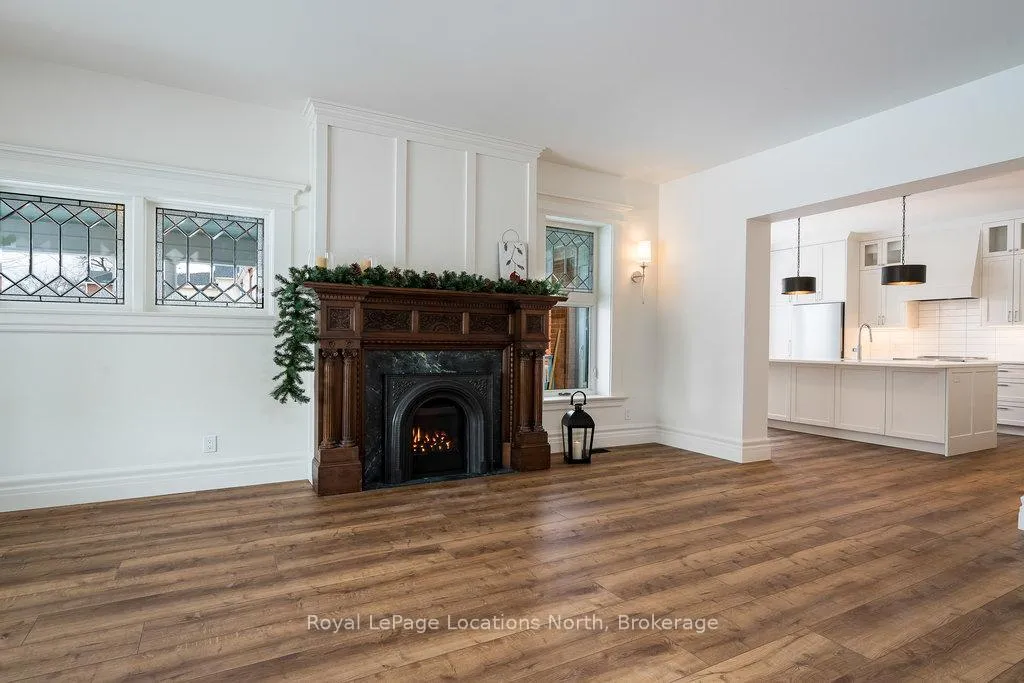 Photo 12 of Unit 1, 20 Alice Street E, Blue Mountains — HOMEH