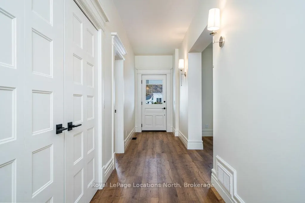 Photo 16 of Unit 1, 20 Alice Street E, Blue Mountains — HOMEH