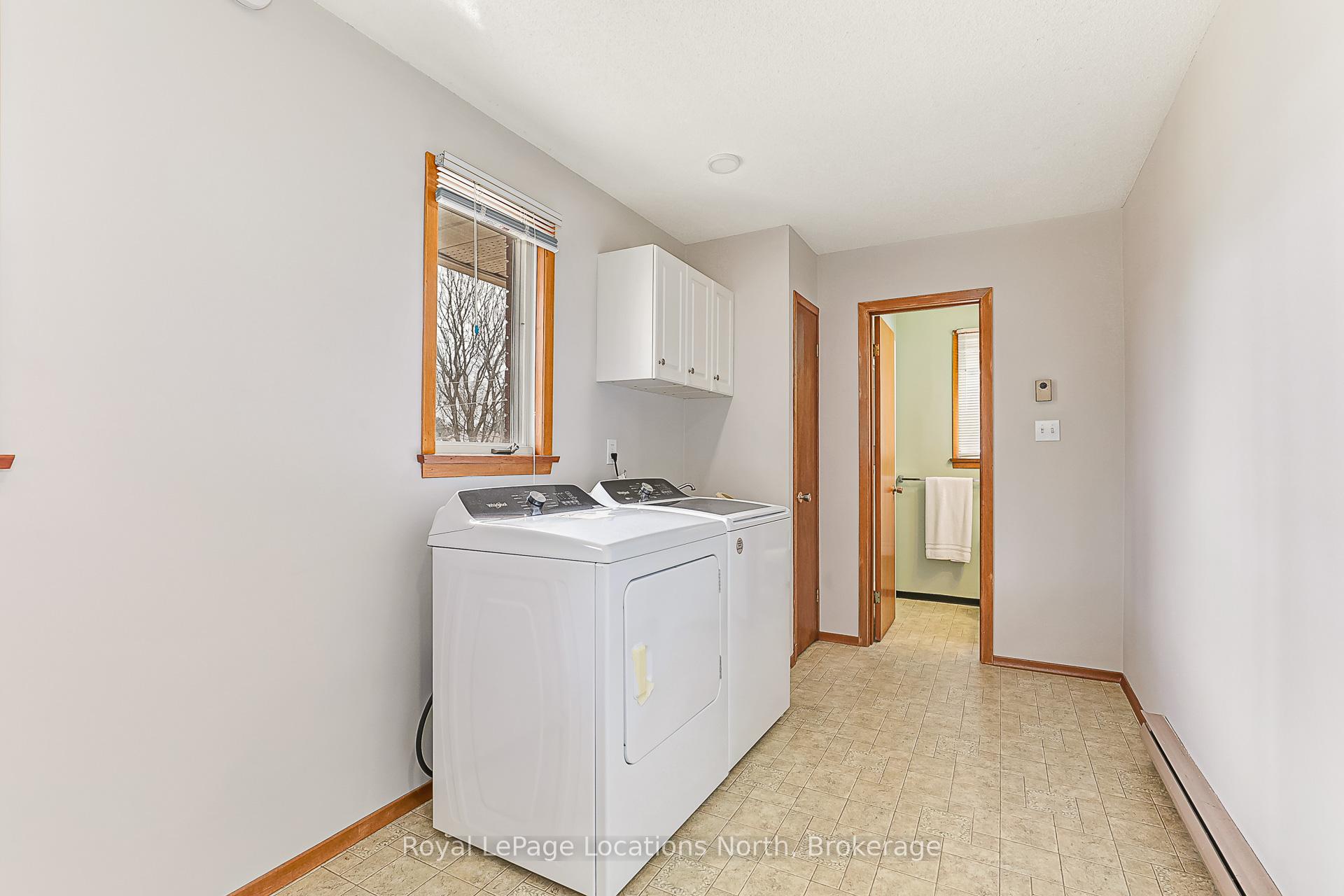 Photo 10 of 54 Townley Street, Clearview, Nottawa — HOMEH