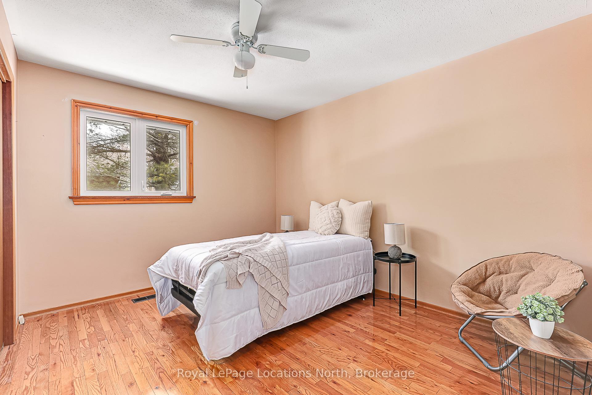Photo 12 of 54 Townley Street, Clearview, Nottawa — HOMEH