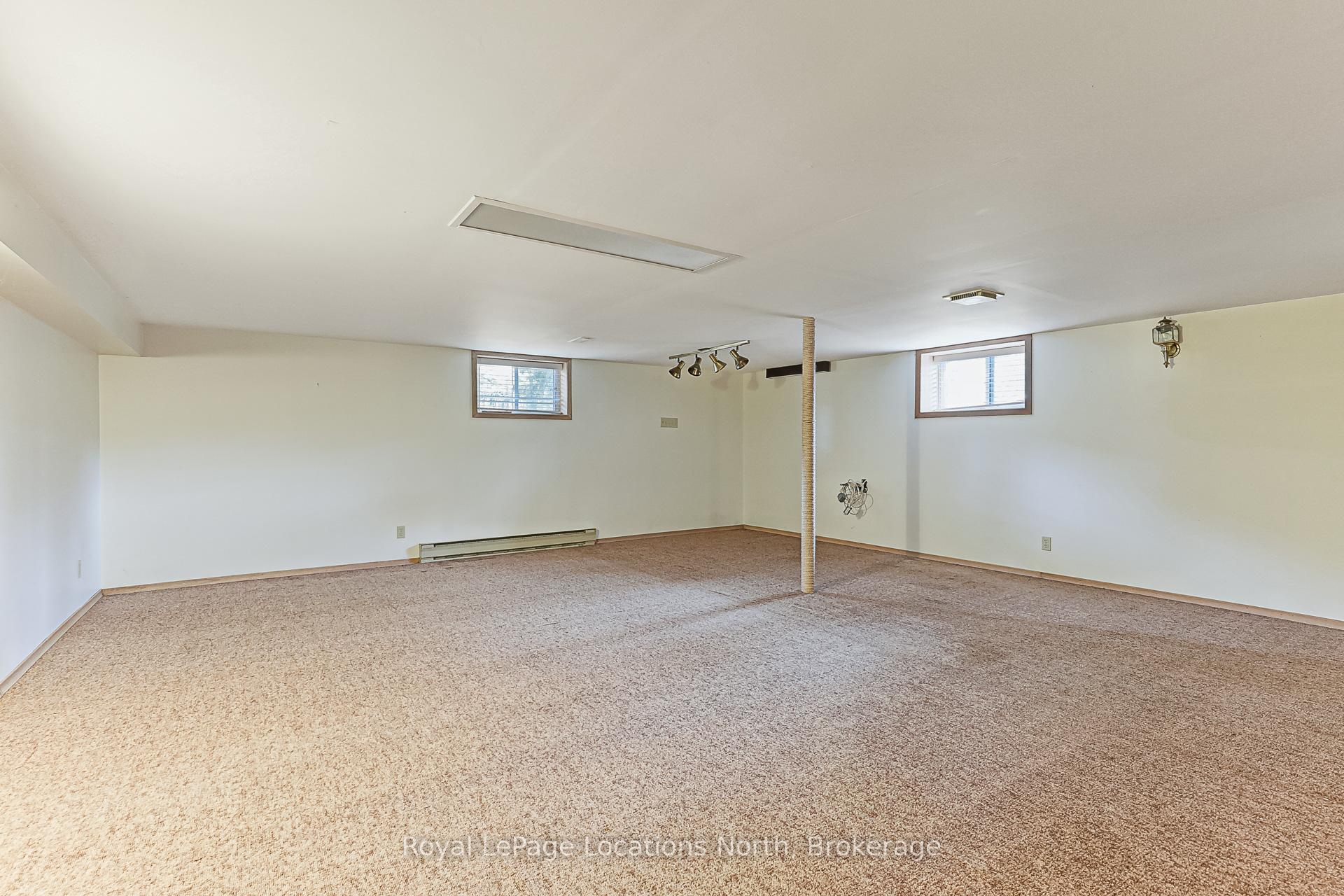 Photo 23 of 54 Townley Street, Clearview, Nottawa — HOMEH