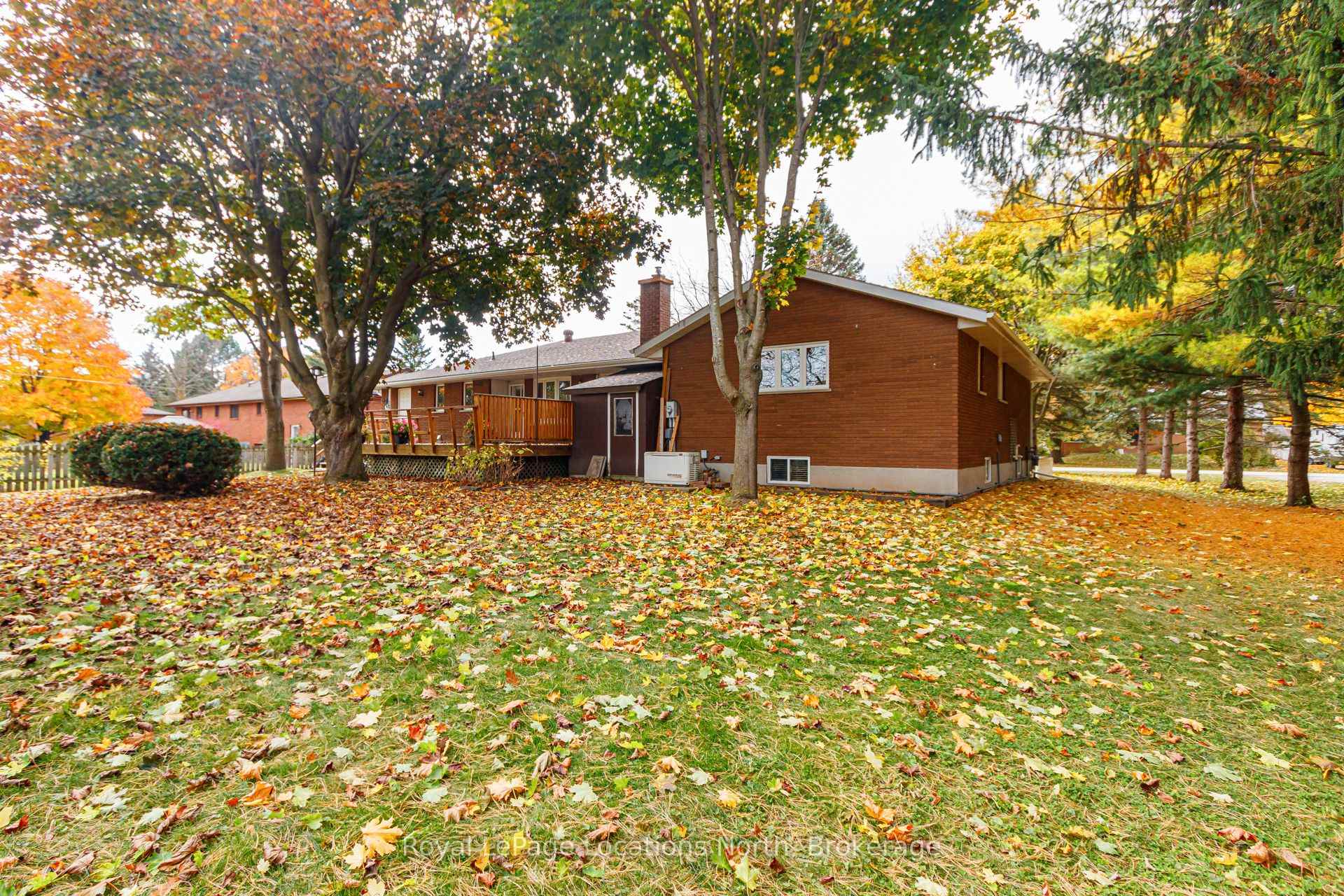 Photo 24 of 54 Townley Street, Clearview, Nottawa — HOMEH