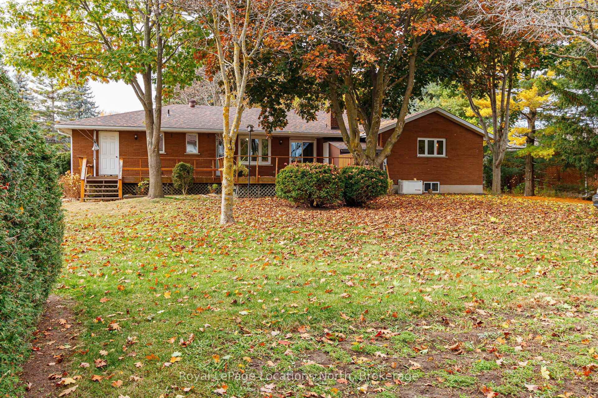 Photo 27 of 54 Townley Street, Clearview, Nottawa — HOMEH