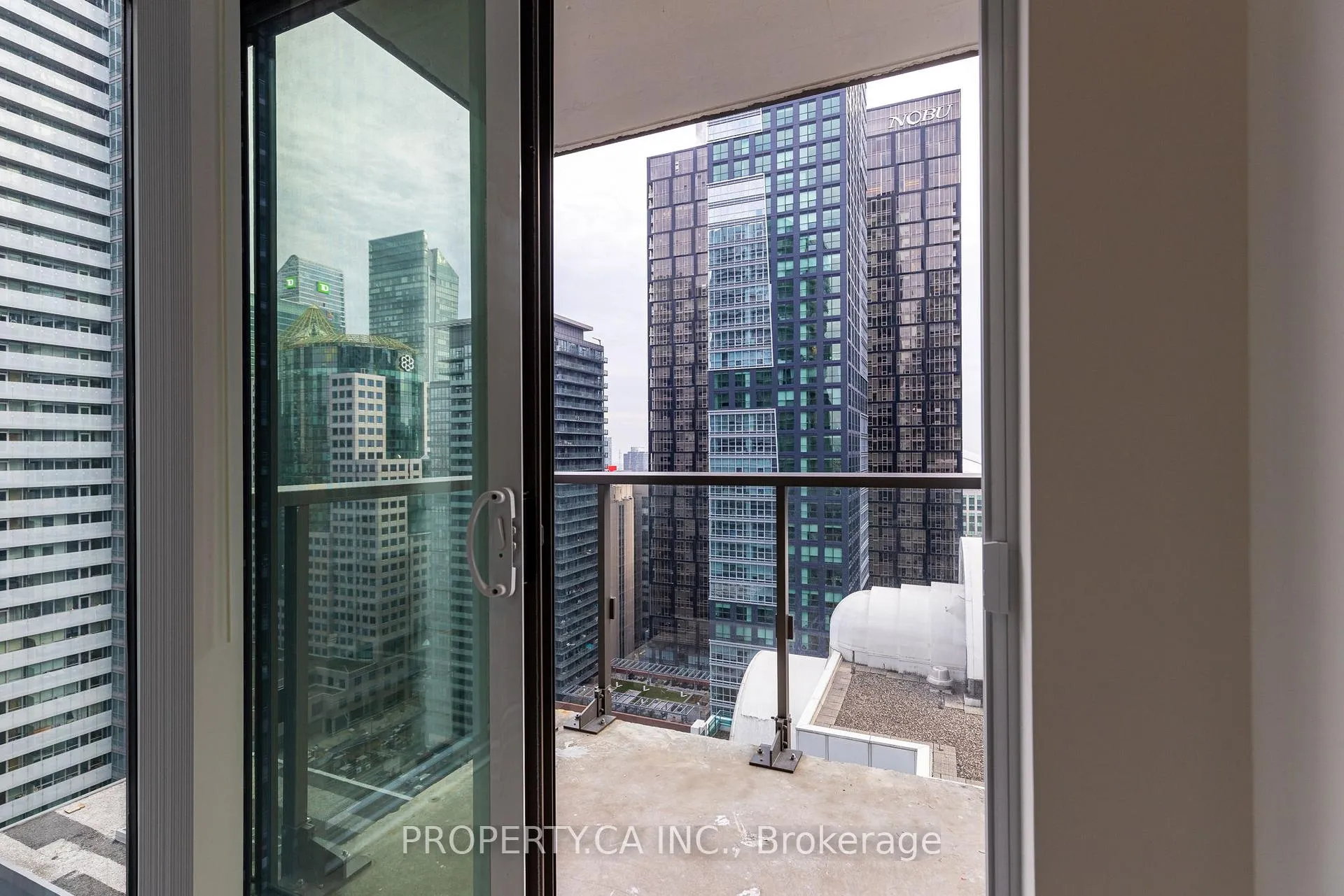 Photo 23 of Unit 2709, 8 Widmer Street, Toronto, Waterfront Communities — HOMEH