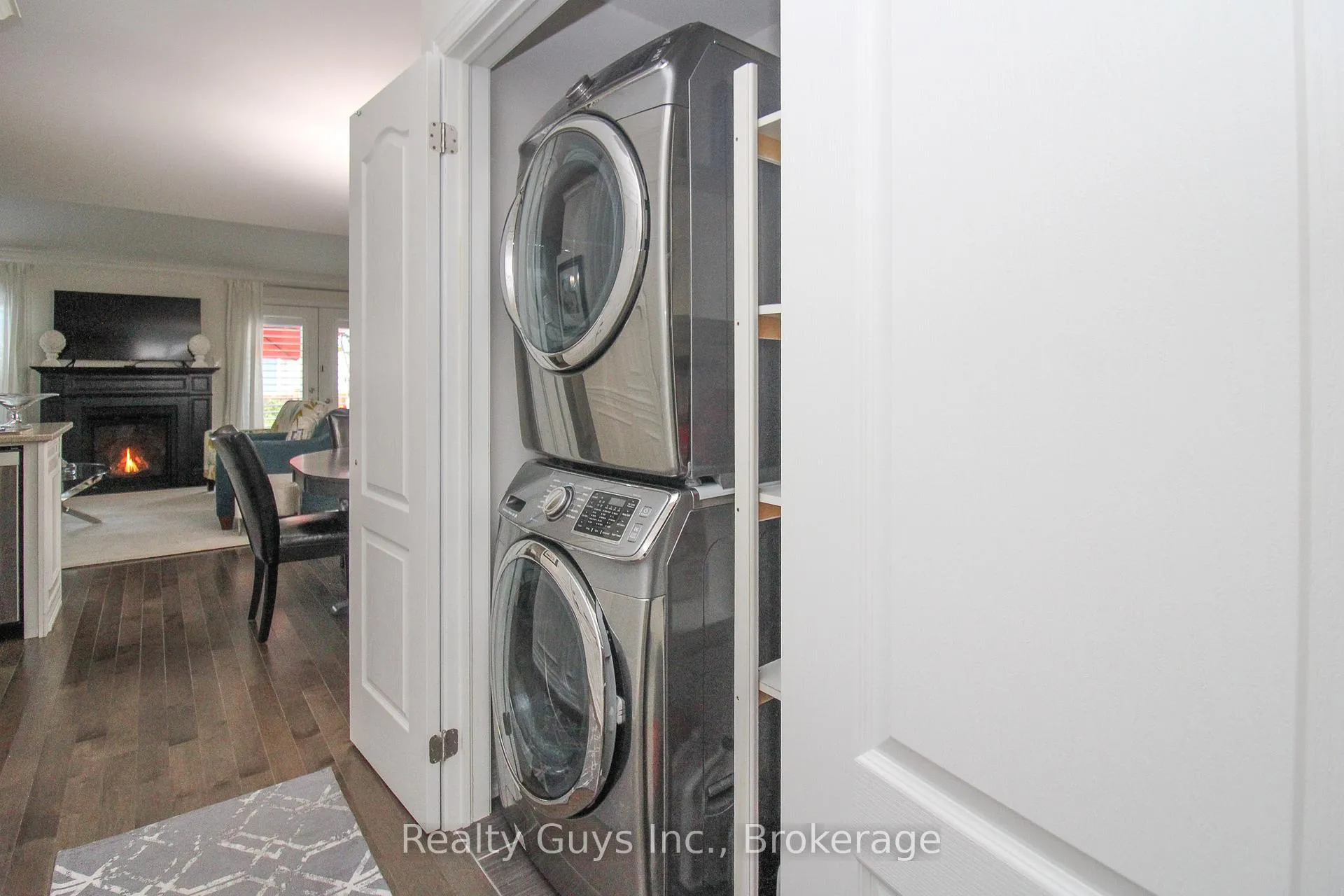 Photo 15 of 570 Grange Way, Peterborough, Northcrest Ward 5 — HOMEH