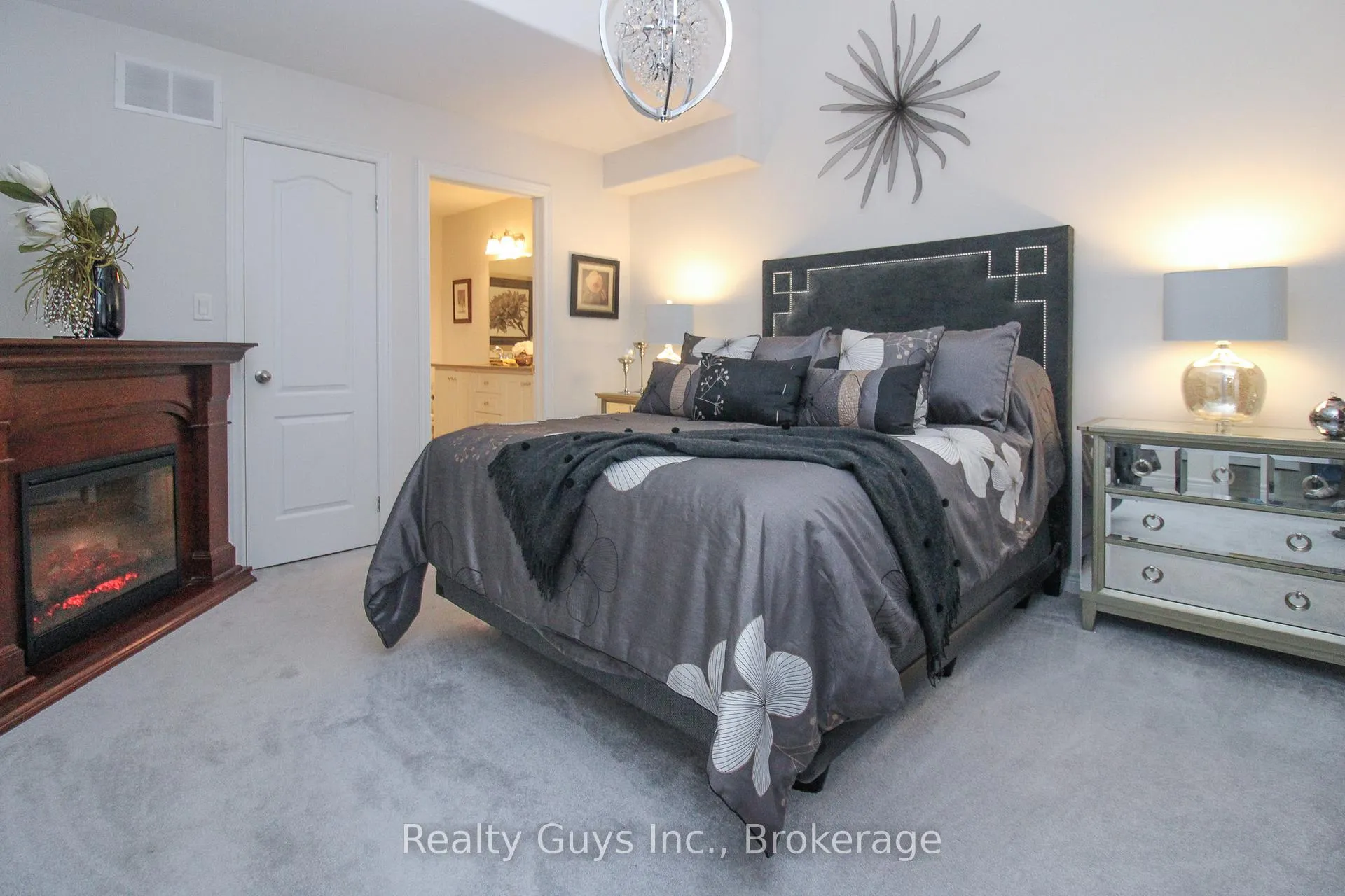 Photo 27 of 570 Grange Way, Peterborough, Northcrest Ward 5 — HOMEH