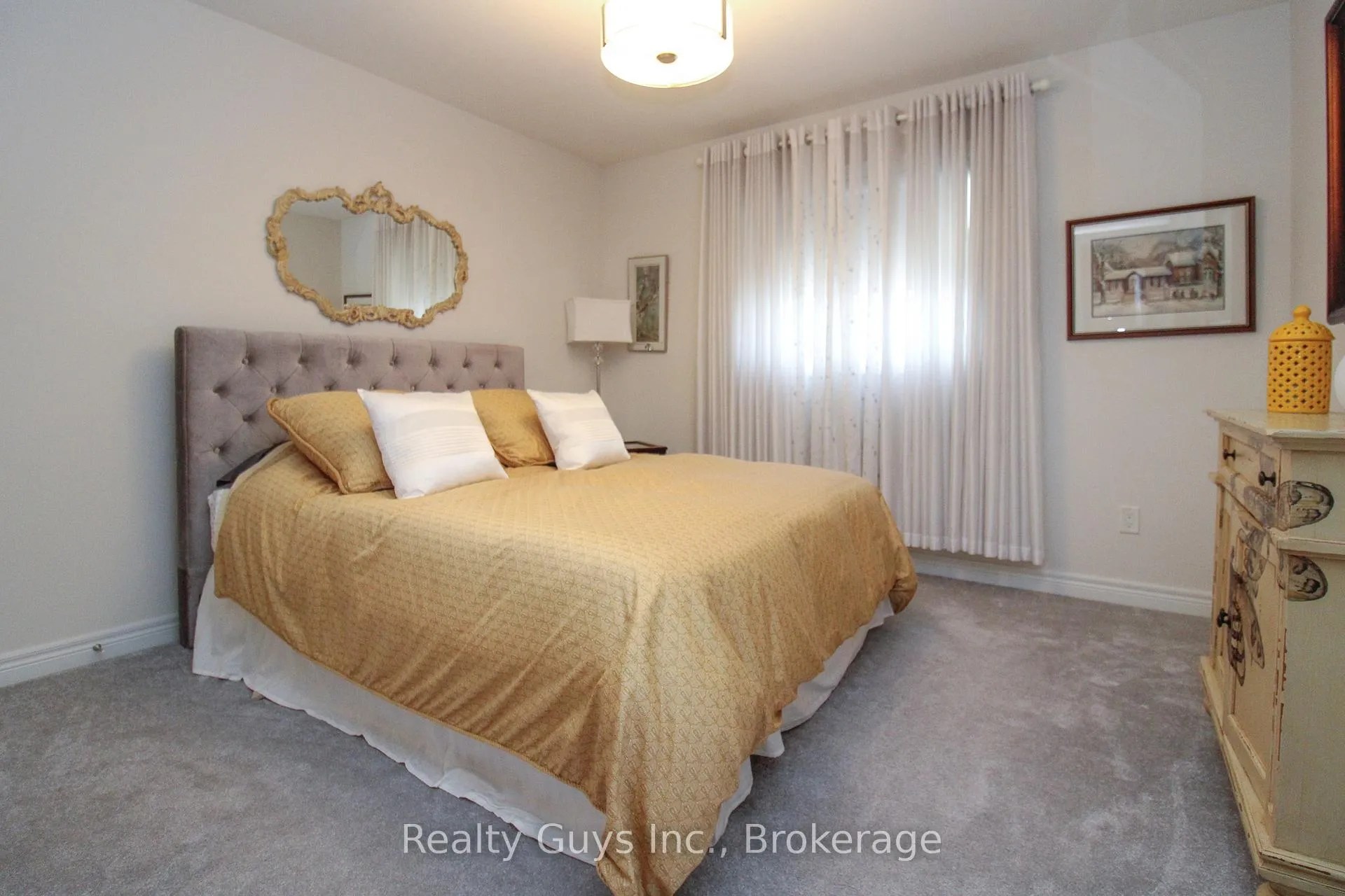 Photo 40 of 570 Grange Way, Peterborough, Northcrest Ward 5 — HOMEH