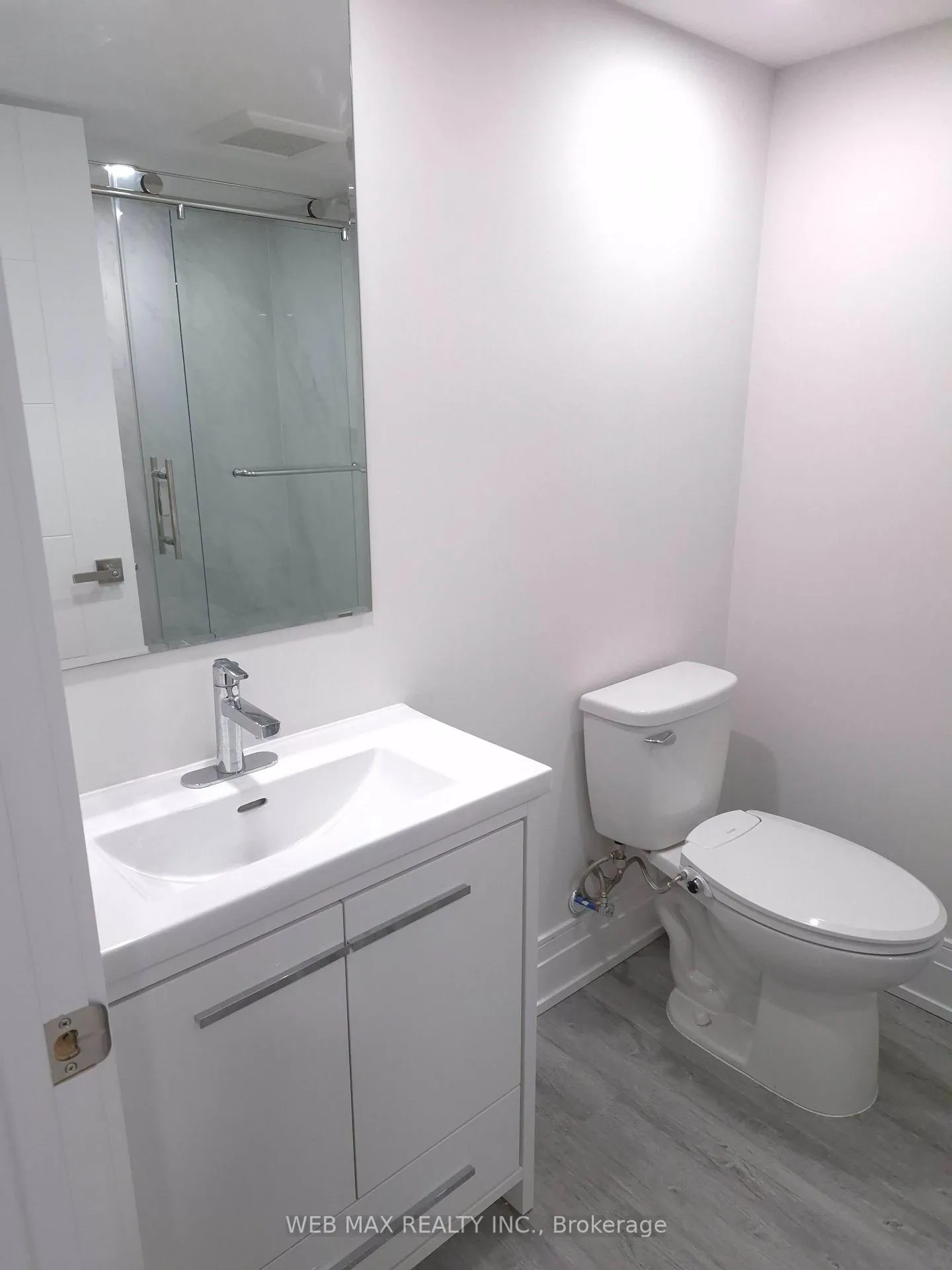 Photo 8 of Unit Bsmt, 4 Porter Crescent, Scarborough, Dorset Park — HOMEH