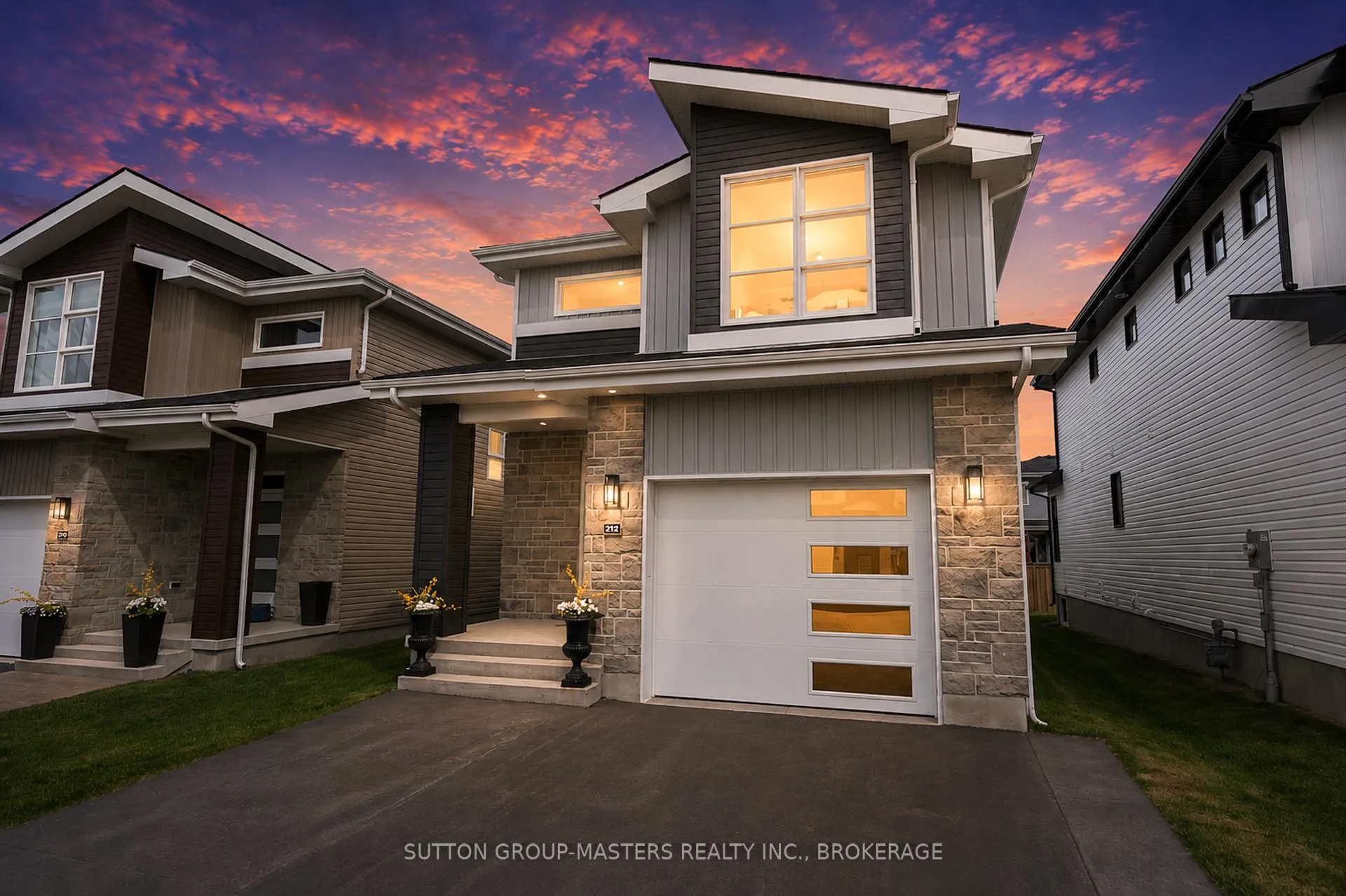 Photo 3 of 212 Superior Drive, Loyalist, Amherstview — HOMEH