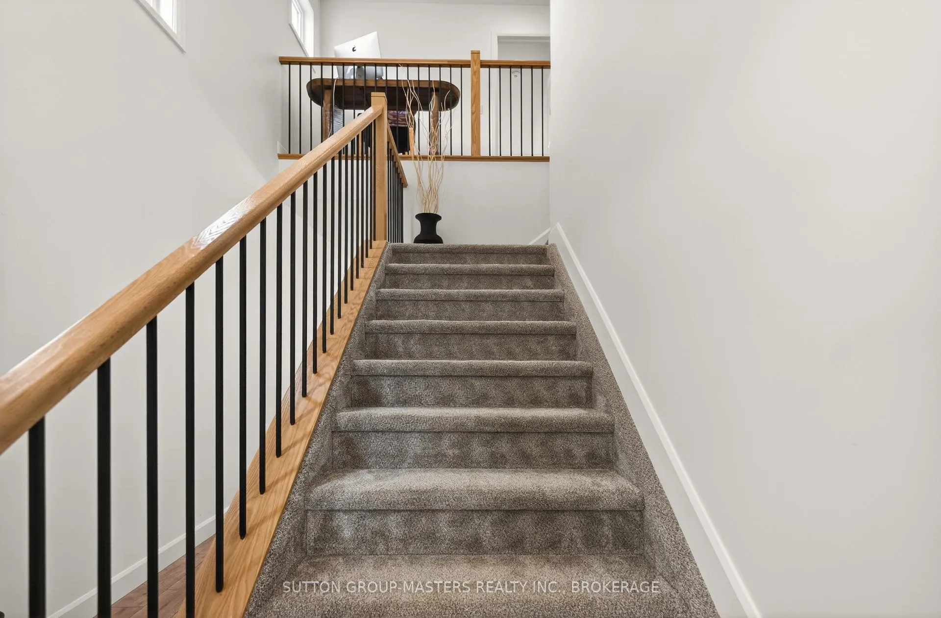 Photo 19 of 212 Superior Drive, Loyalist, Amherstview — HOMEH