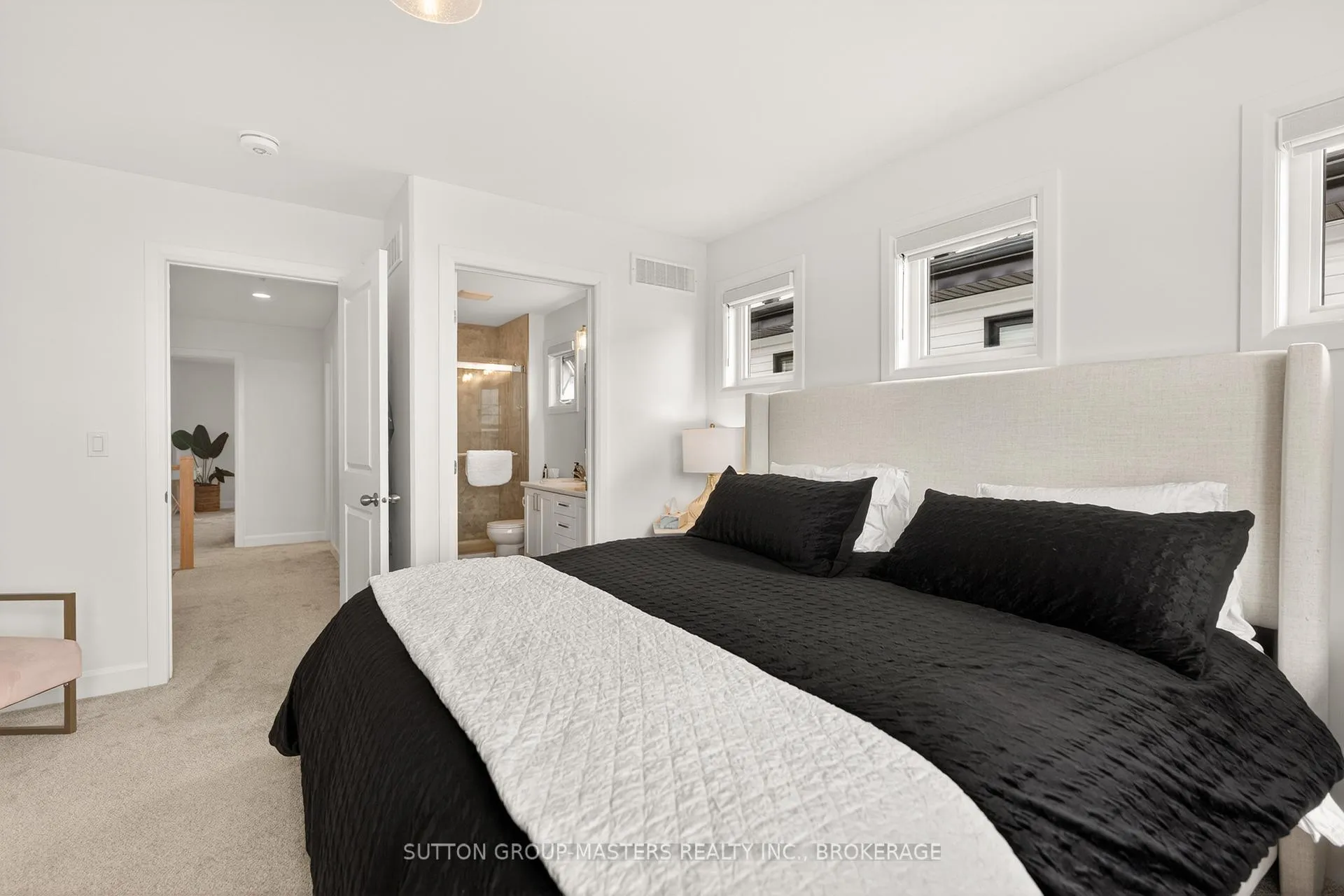 Photo 27 of 212 Superior Drive, Loyalist, Amherstview — HOMEH