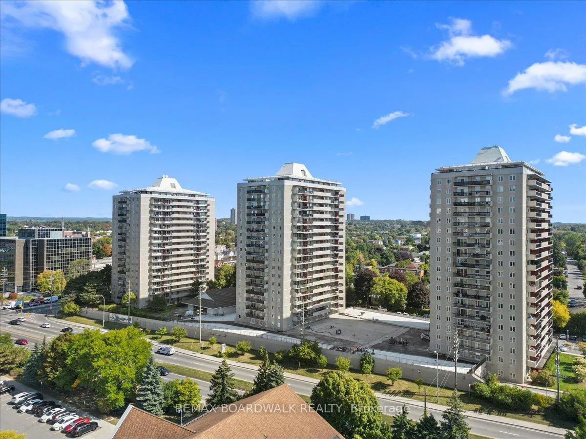 Front of Unit 1507, 158B McArthur Avenue