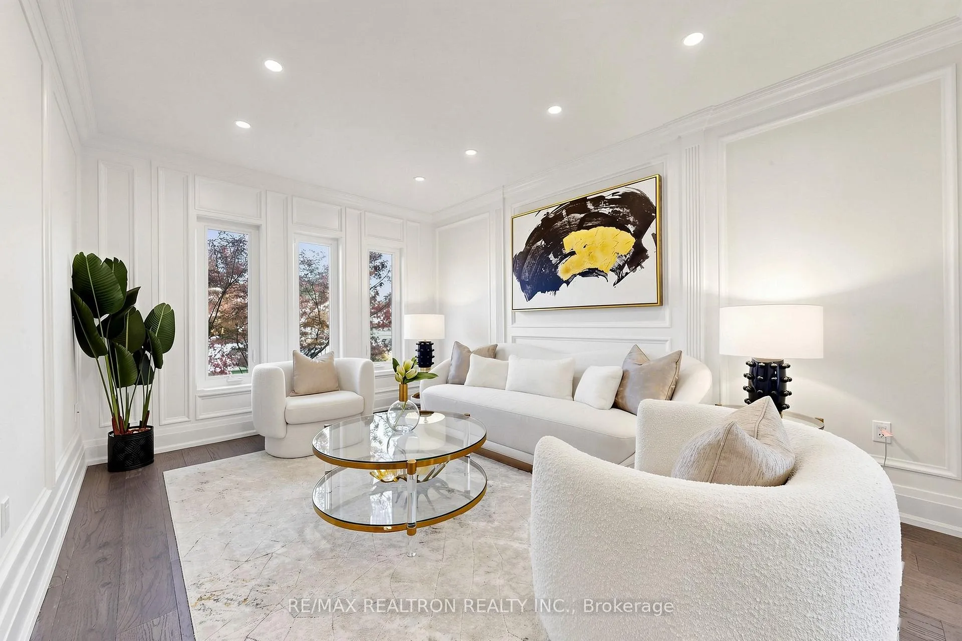Photo 5 of 24 Drummond Drive, Vaughan, Maple — HOMEH