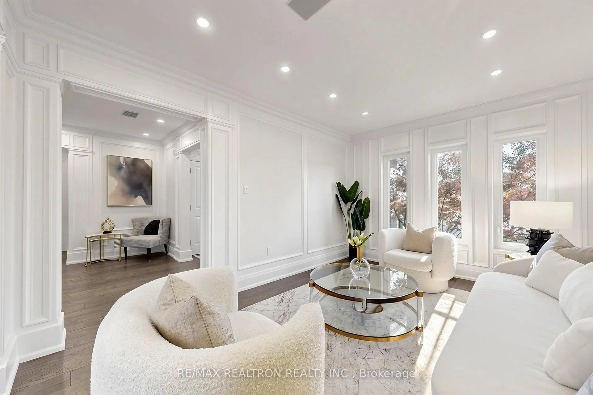 Photo 6 of 24 Drummond Drive, Vaughan, Maple — HOMEH