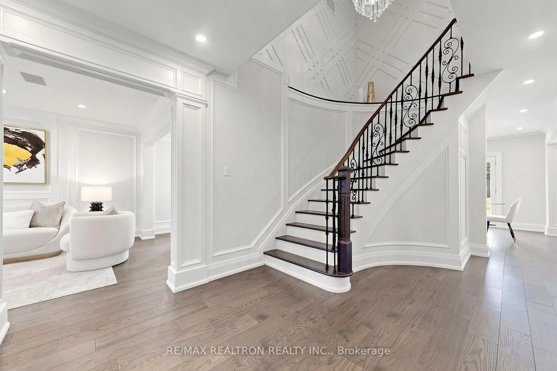 Photo 21 of 24 Drummond Drive, Vaughan, Maple — HOMEH