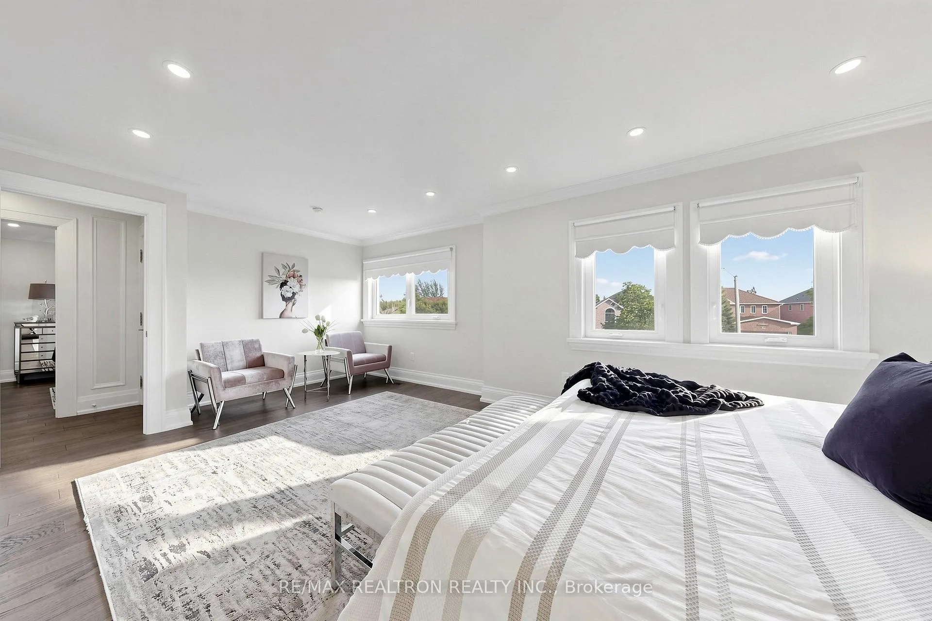 Photo 25 of 24 Drummond Drive, Vaughan, Maple — HOMEH