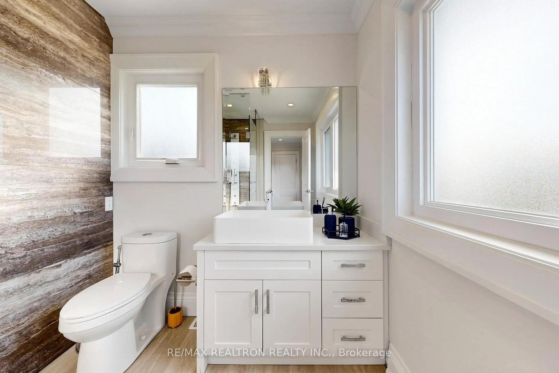 Photo 35 of 24 Drummond Drive, Vaughan, Maple — HOMEH