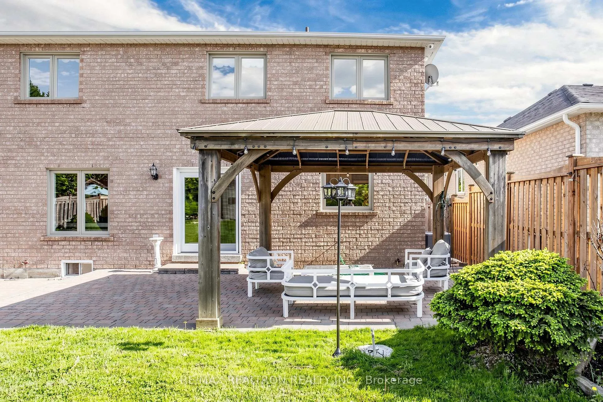 Photo 46 of 24 Drummond Drive, Vaughan, Maple — HOMEH