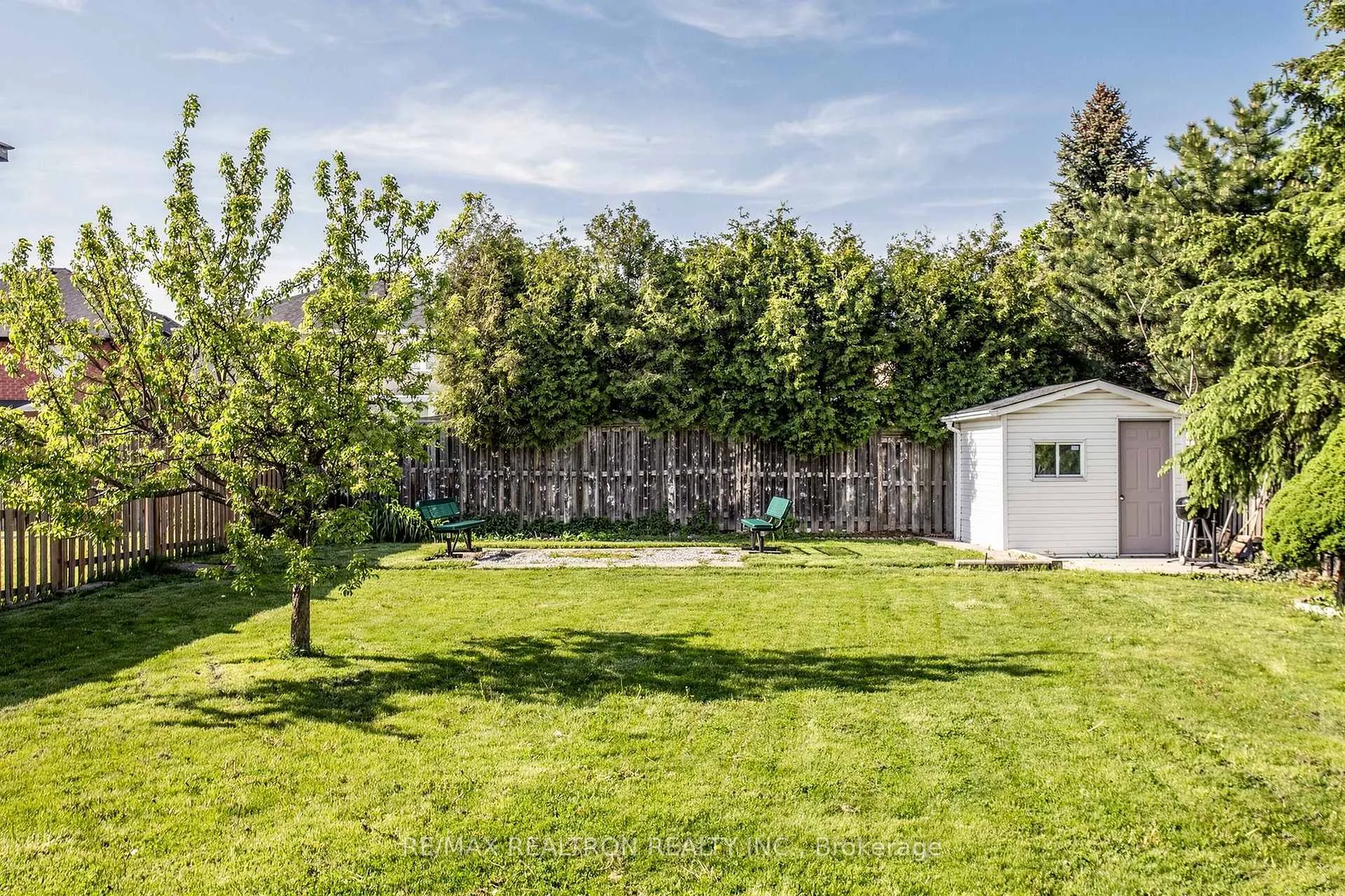 Photo 49 of 24 Drummond Drive, Vaughan, Maple — HOMEH