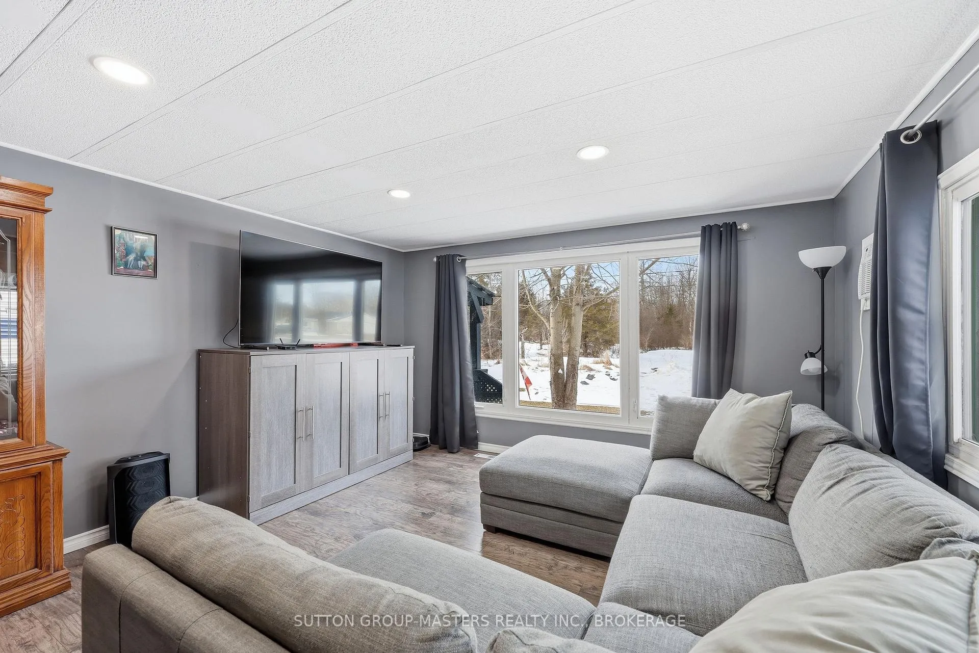 Photo 8 of 9 Patterson Boulevard, Rideau Lakes, Rideau Lakes (South Crosby) Twp — HOMEH
