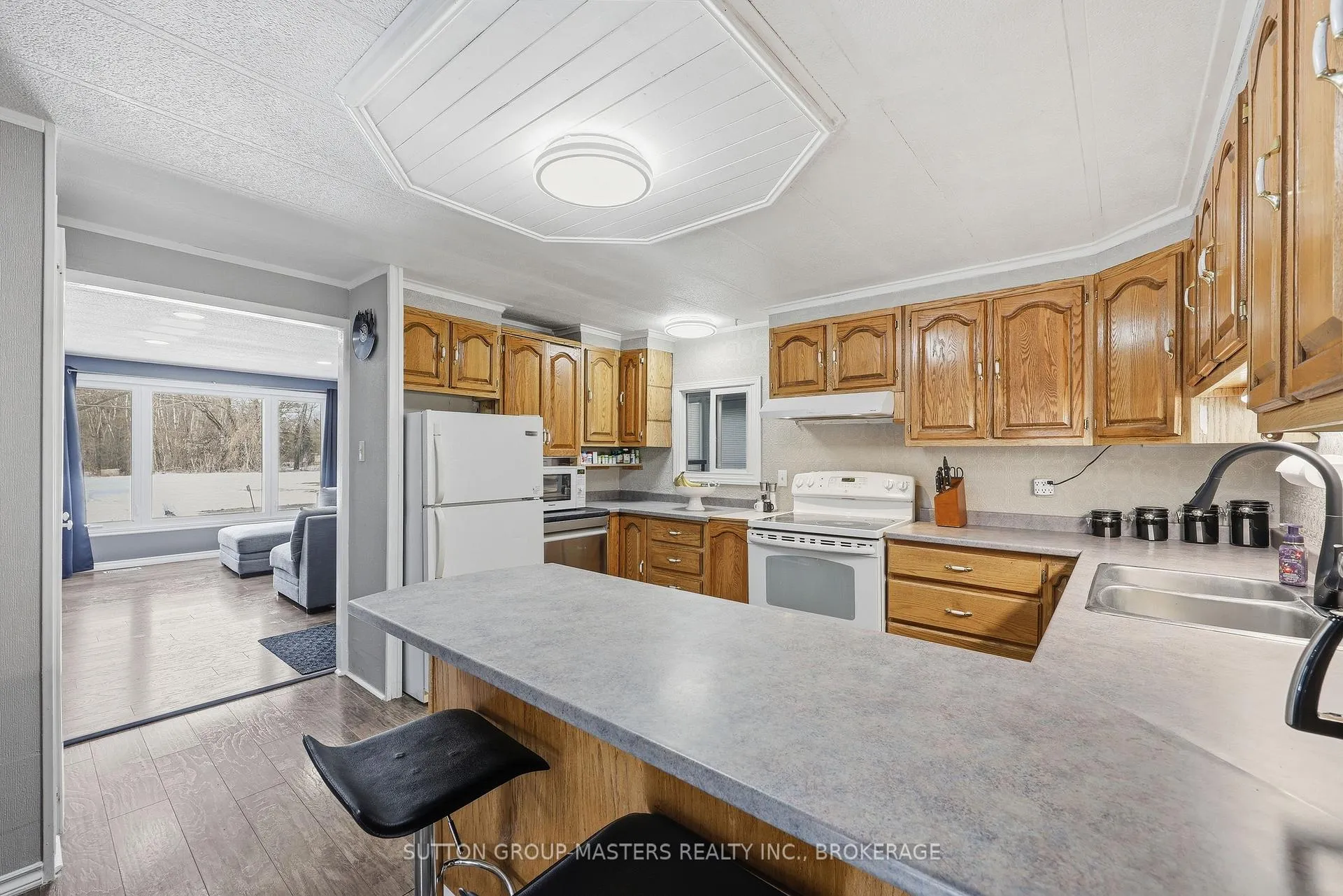 Photo 13 of 9 Patterson Boulevard, Rideau Lakes, Rideau Lakes (South Crosby) Twp — HOMEH