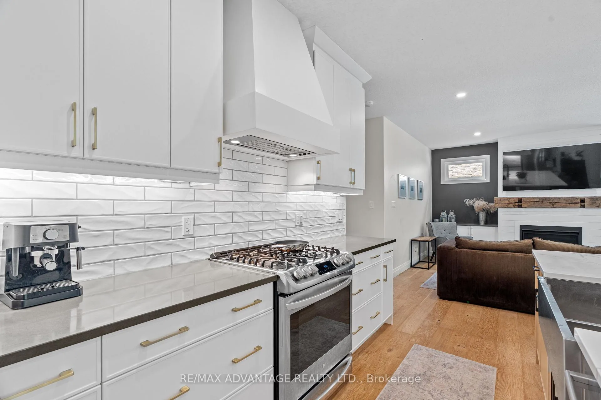 Photo 9 of 94 Mill Pond Crescent, Thames Centre, Dorchester — HOMEH