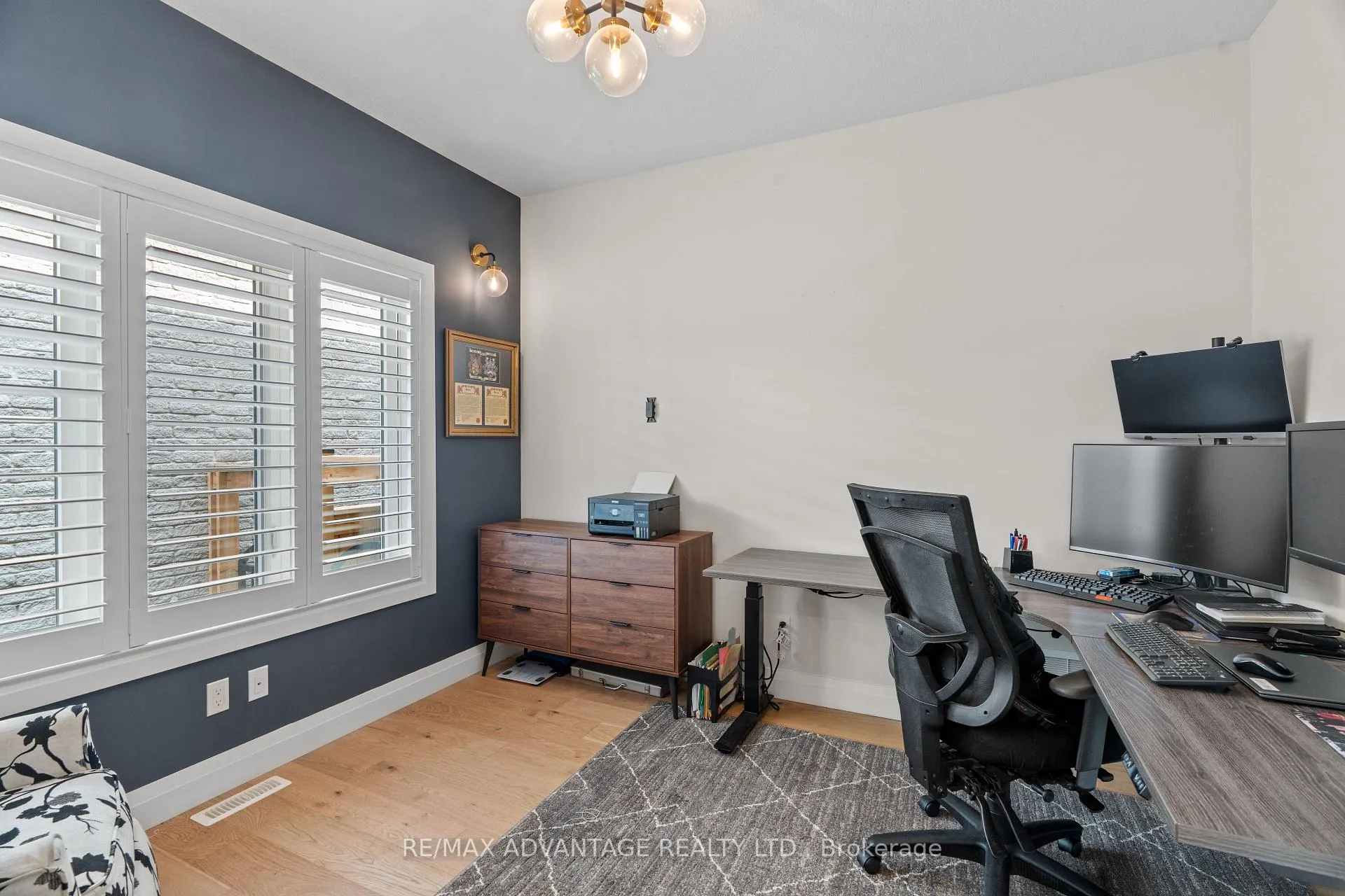 Photo 12 of 94 Mill Pond Crescent, Thames Centre, Dorchester — HOMEH