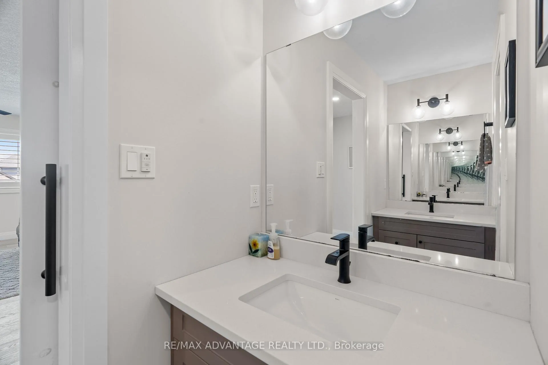 Photo 30 of 94 Mill Pond Crescent, Thames Centre, Dorchester — HOMEH