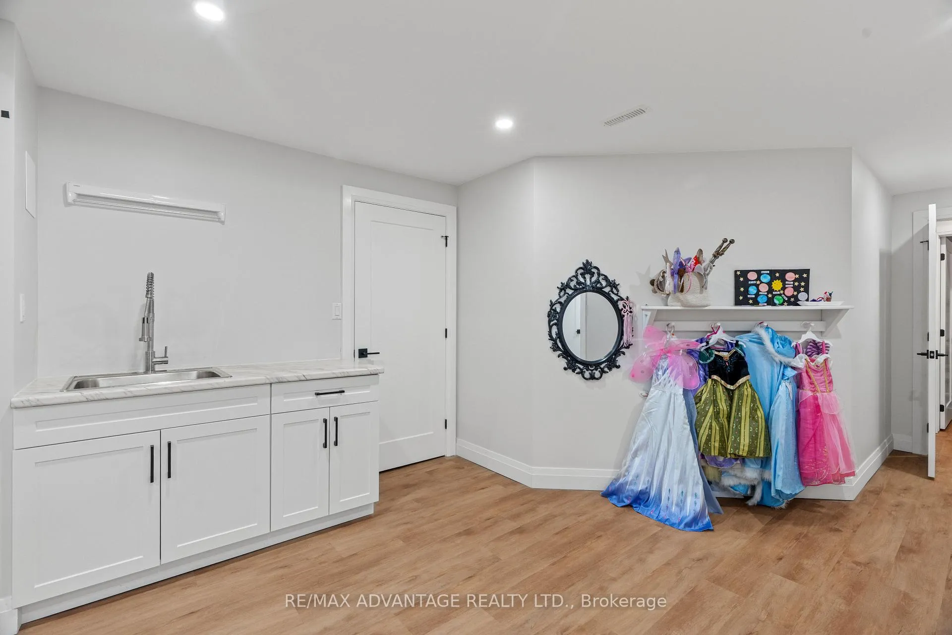 Photo 33 of 94 Mill Pond Crescent, Thames Centre, Dorchester — HOMEH