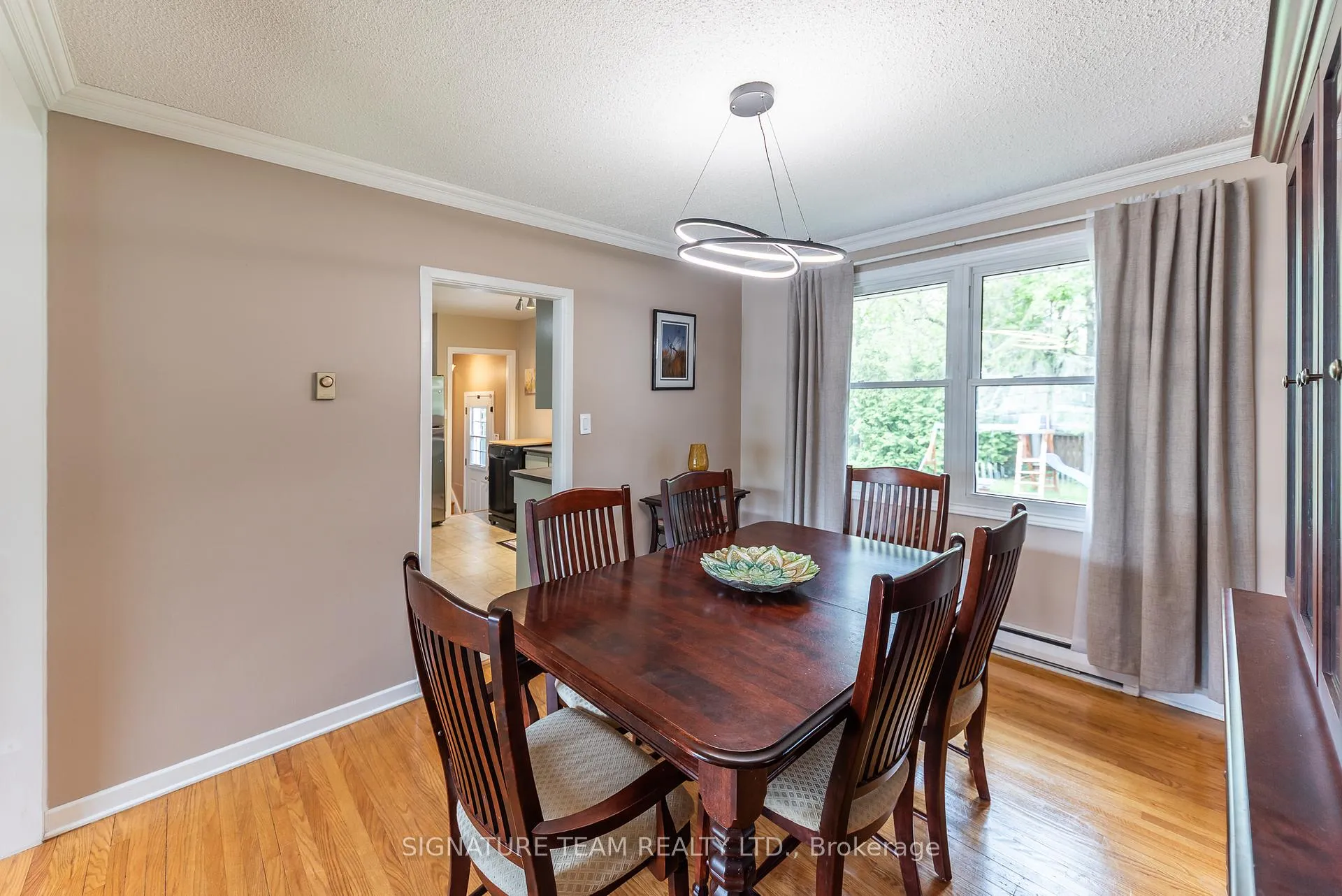 Photo 11 of 7 Mary Street, Petawawa — HOMEH