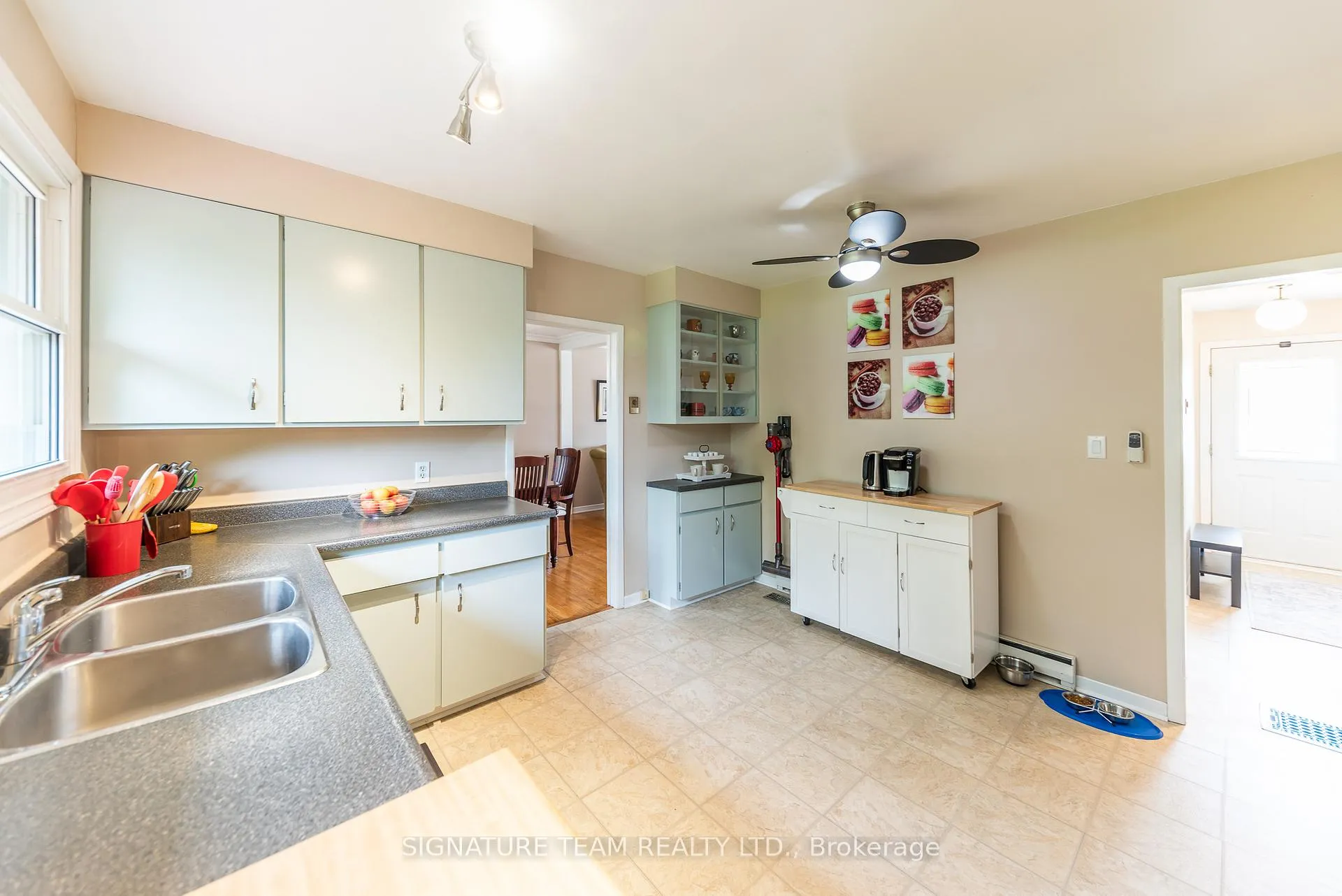 Photo 13 of 7 Mary Street, Petawawa — HOMEH